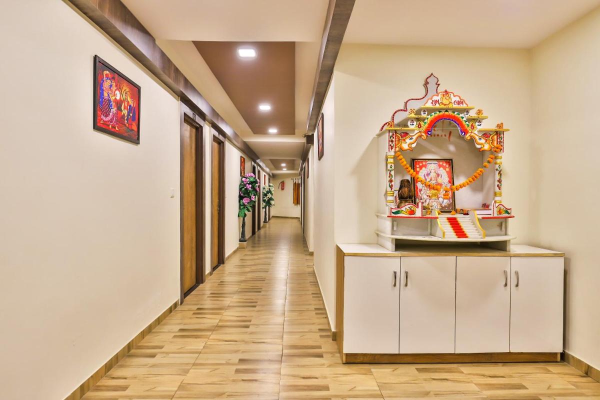 Collection O Hotel Galaxy
