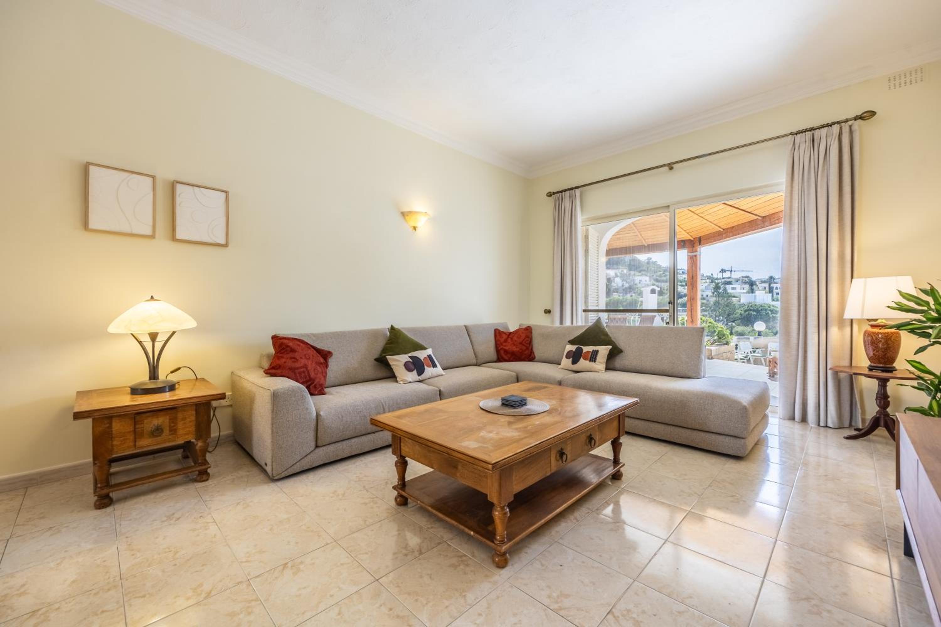 Azure Dream: Lux 4-Bed Villa with Pool, Sea View & Garage