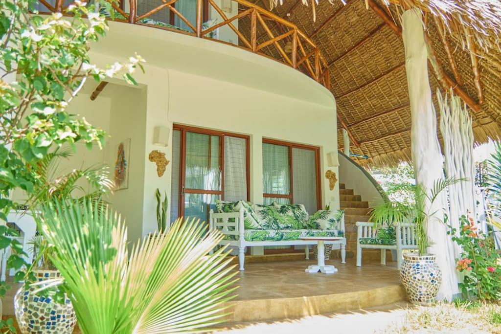Villa next to oceann view 2