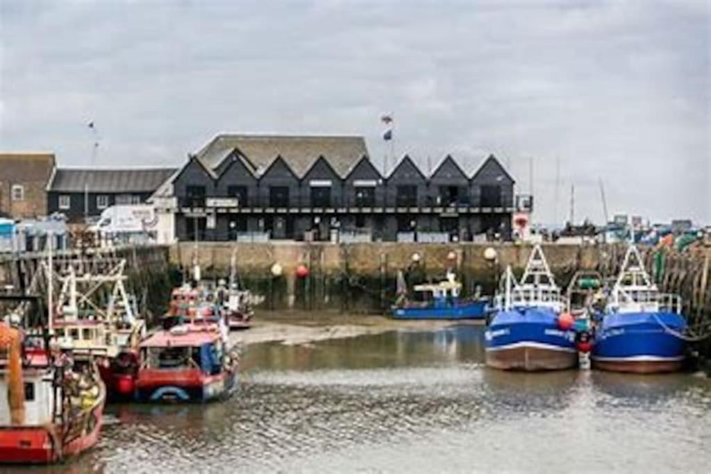 The Salty Mermaid Fisherman's Cottage, Whitstable view 2