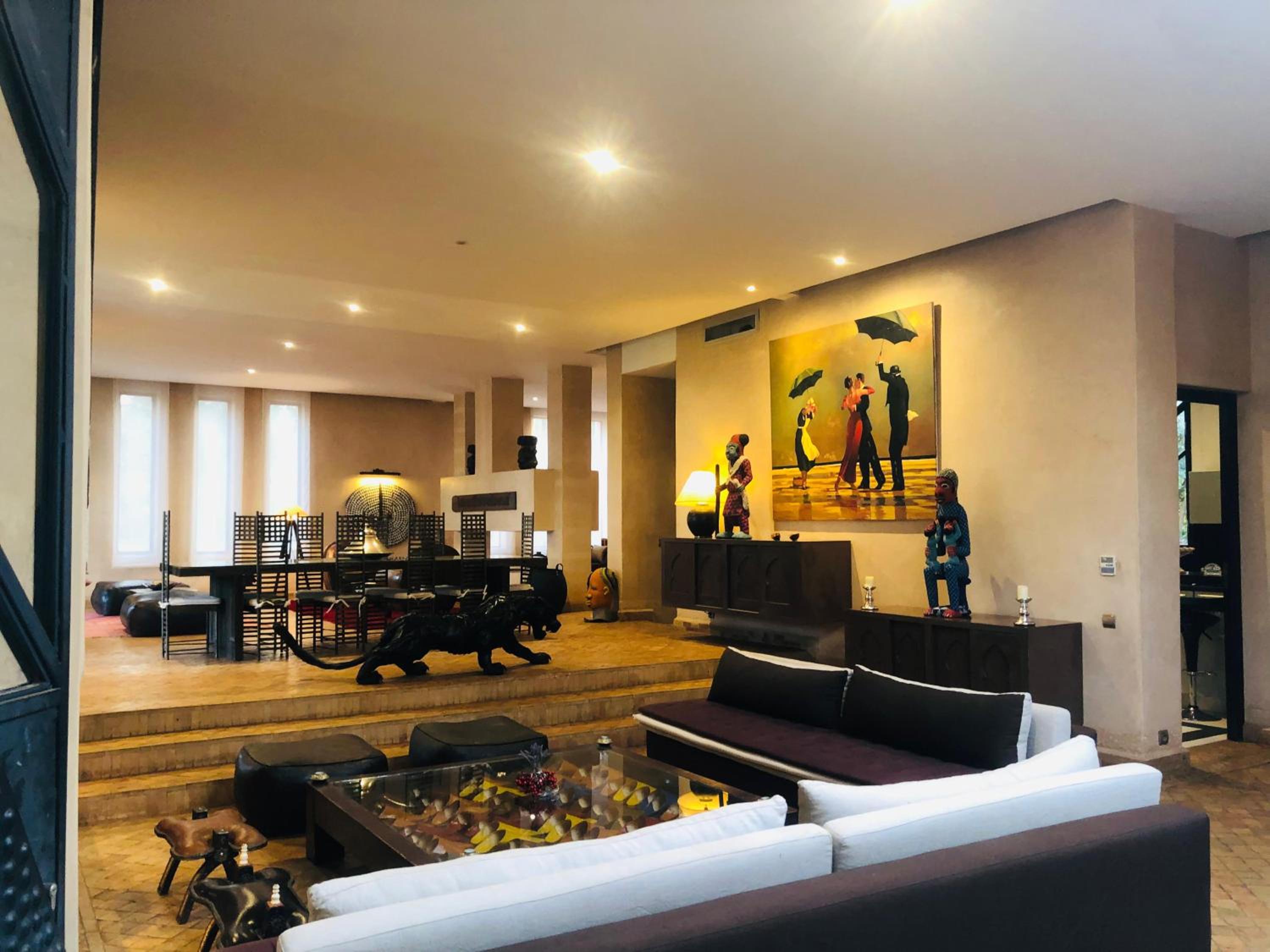 lounge