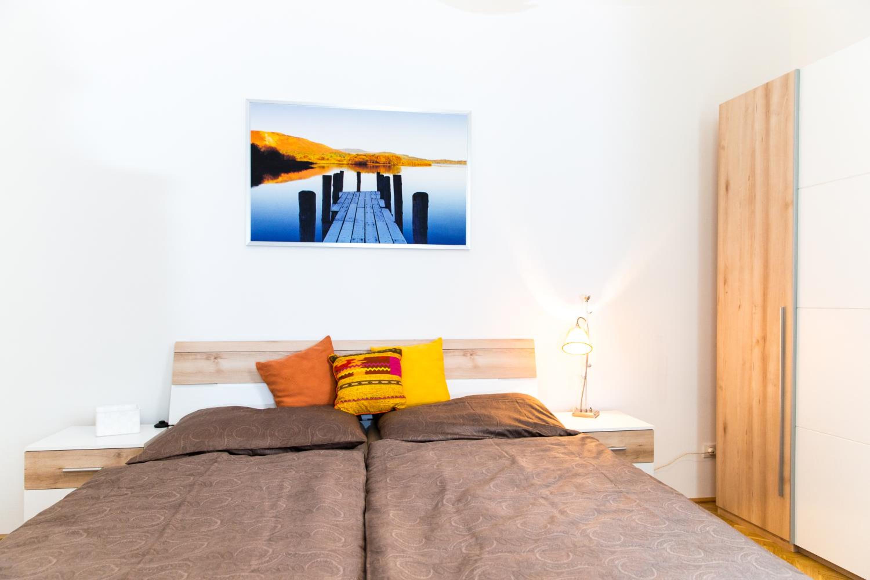 The Barts Apartments - Self Check-in