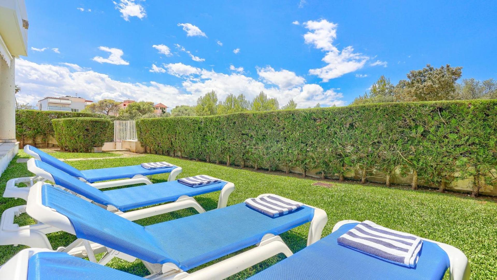 Bellresguard garden flat D photo 2