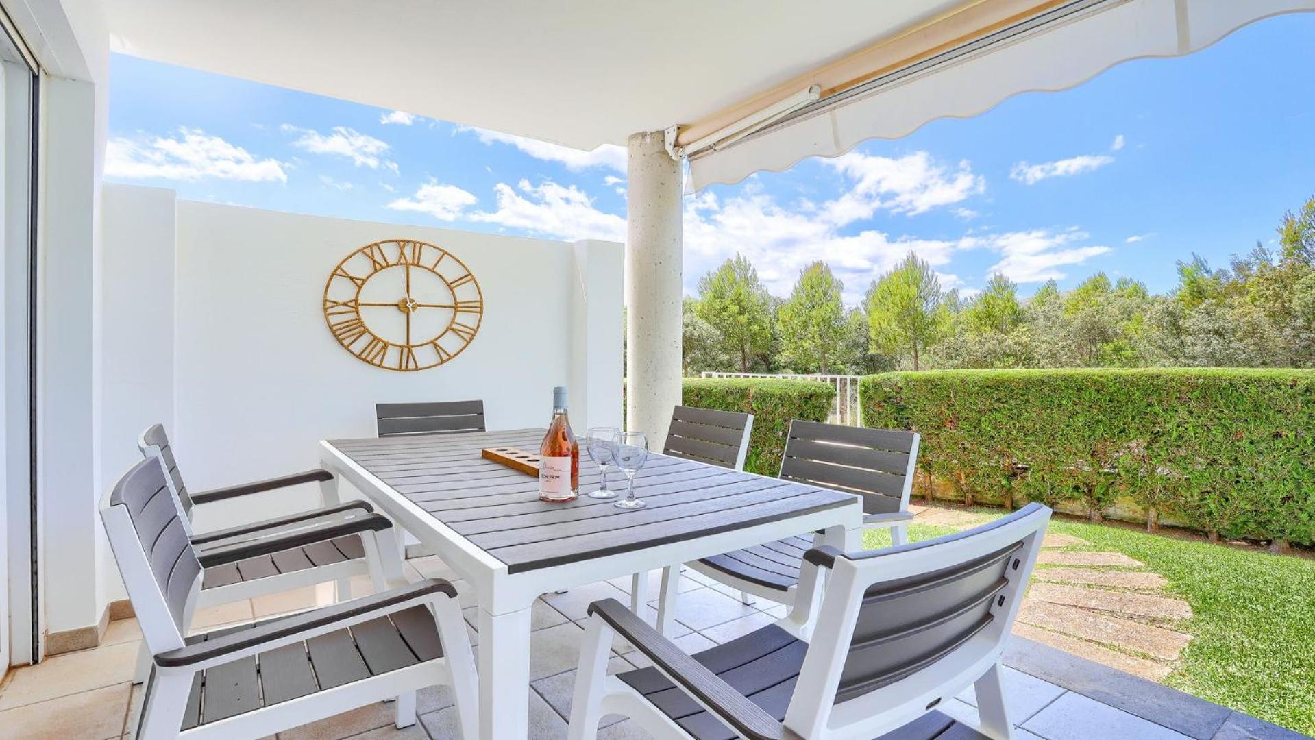 Bellresguard garden flat D photo 4