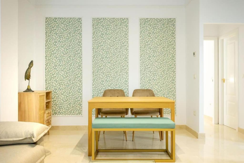 Imperial Central Suite by Valcambre