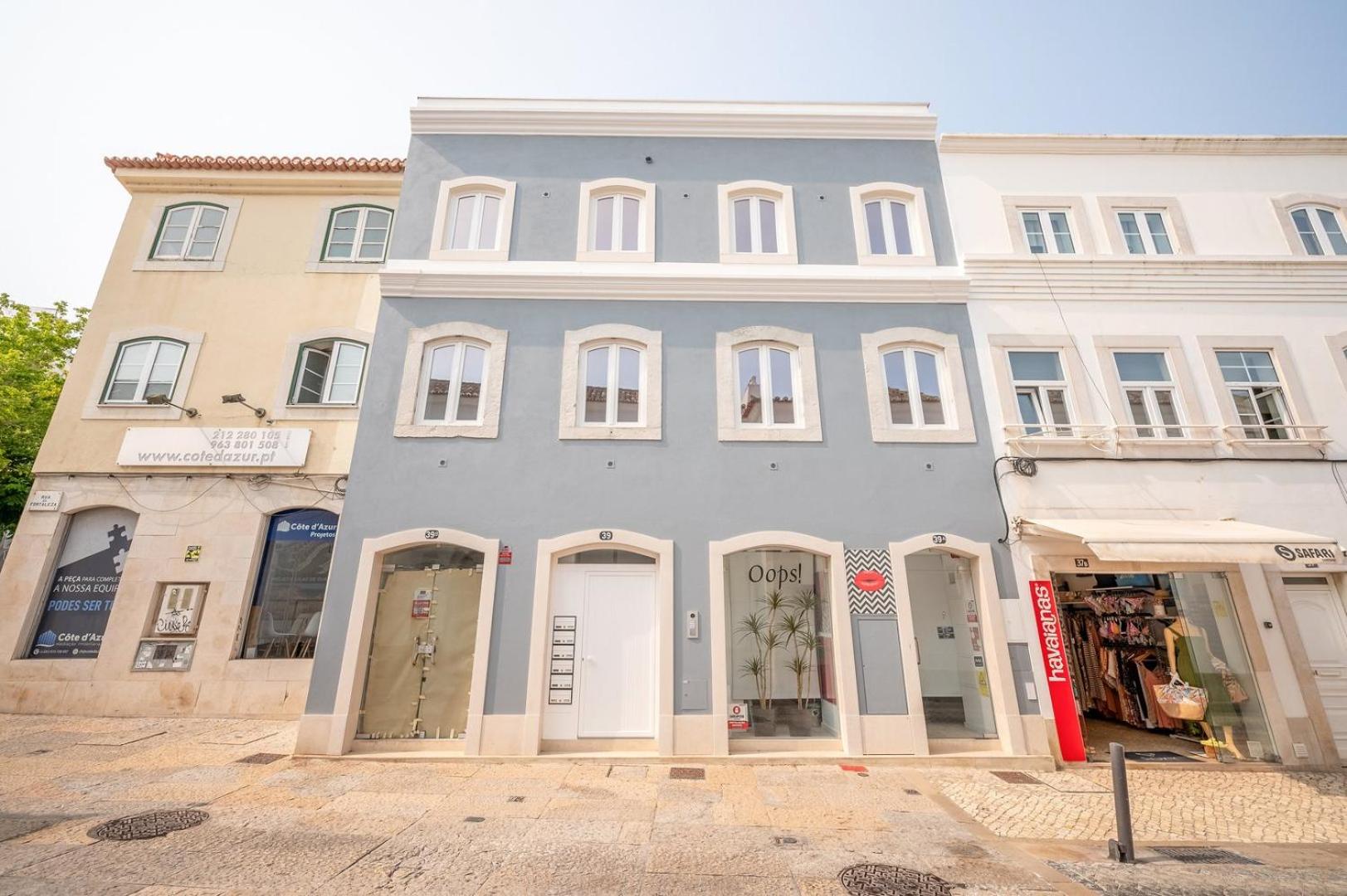 GuestReady - Beachfront dream in Sesimbra view 5