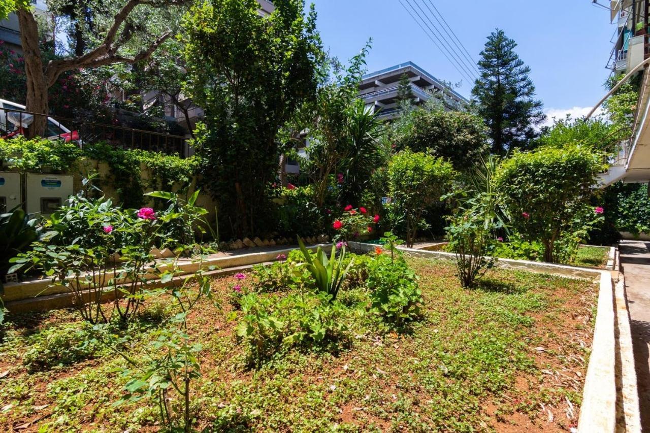 Dreamy Cove, Artistic Hideaway near Floisvos 1BD