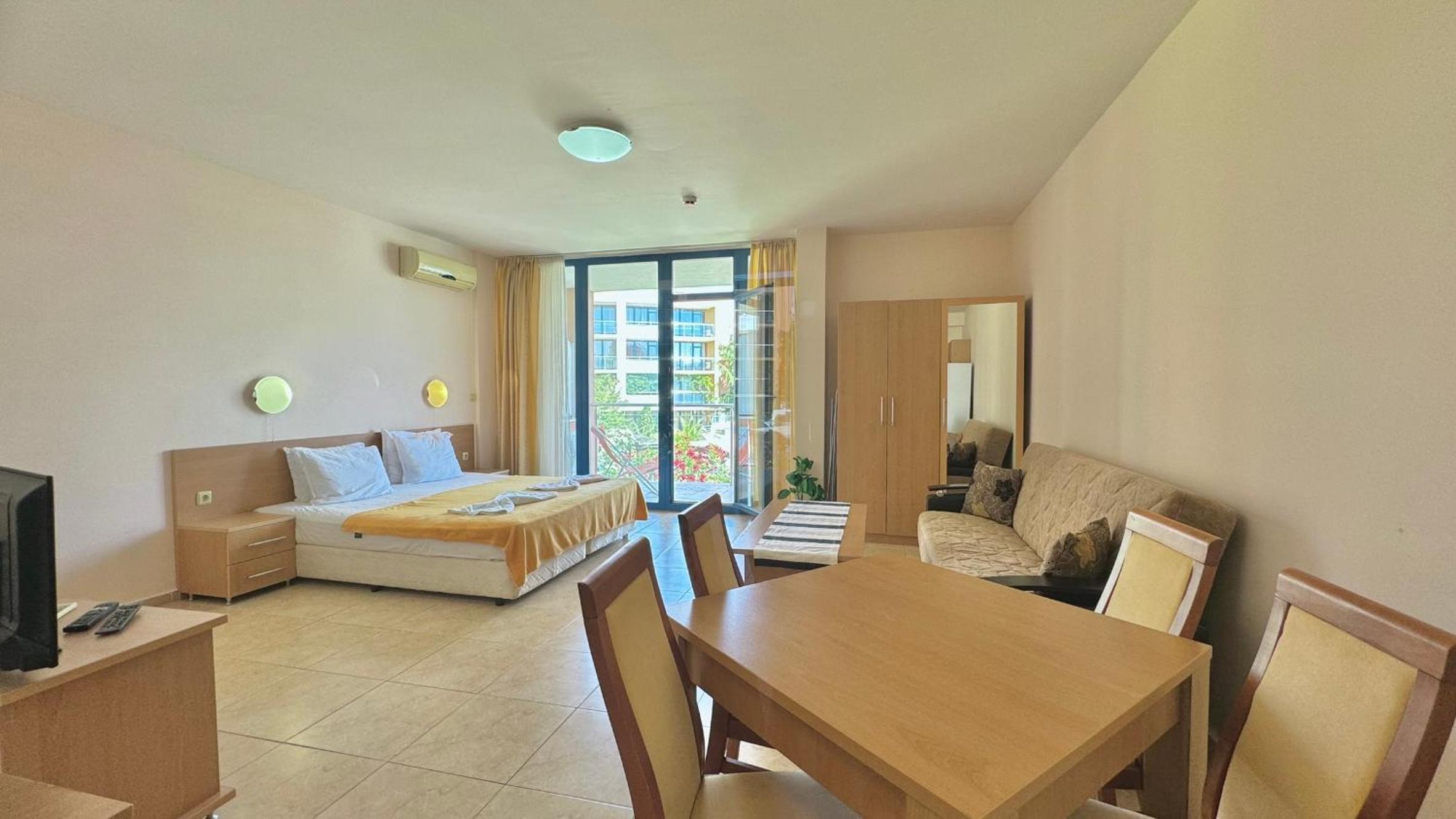 Bratanov Trakia Apartments