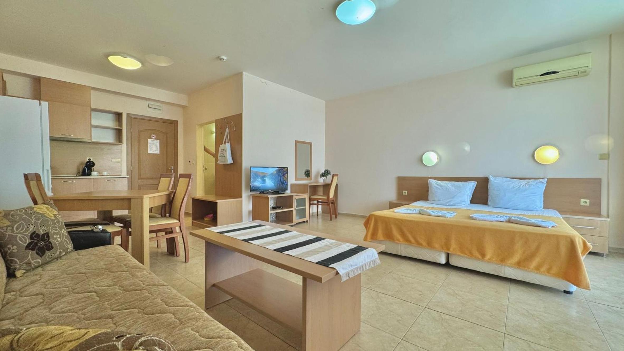 Bratanov Trakia Apartments