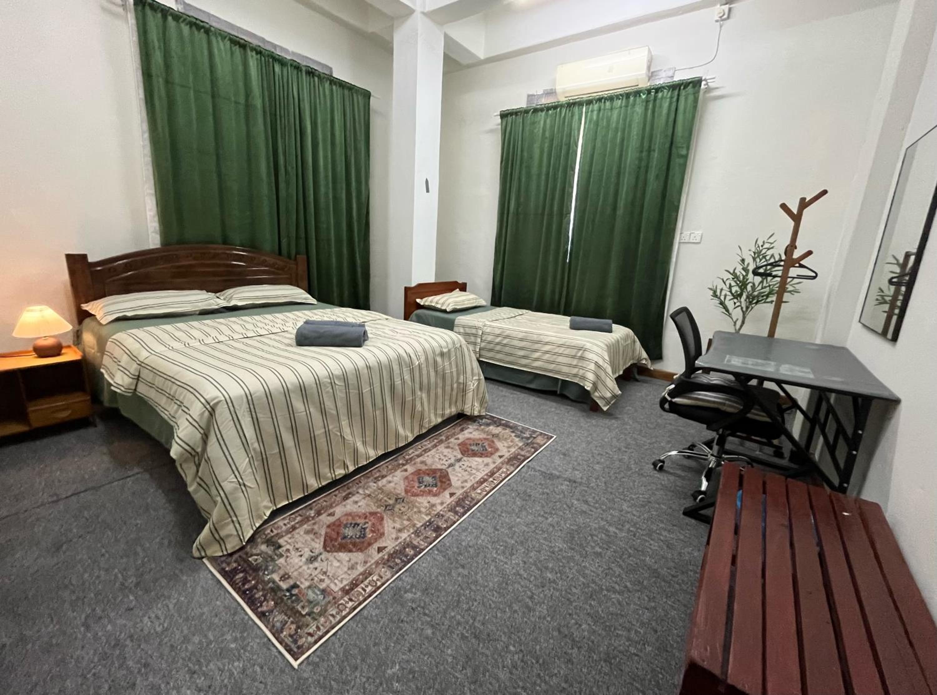 La Wood Homestay near Kuala Besut Jetty