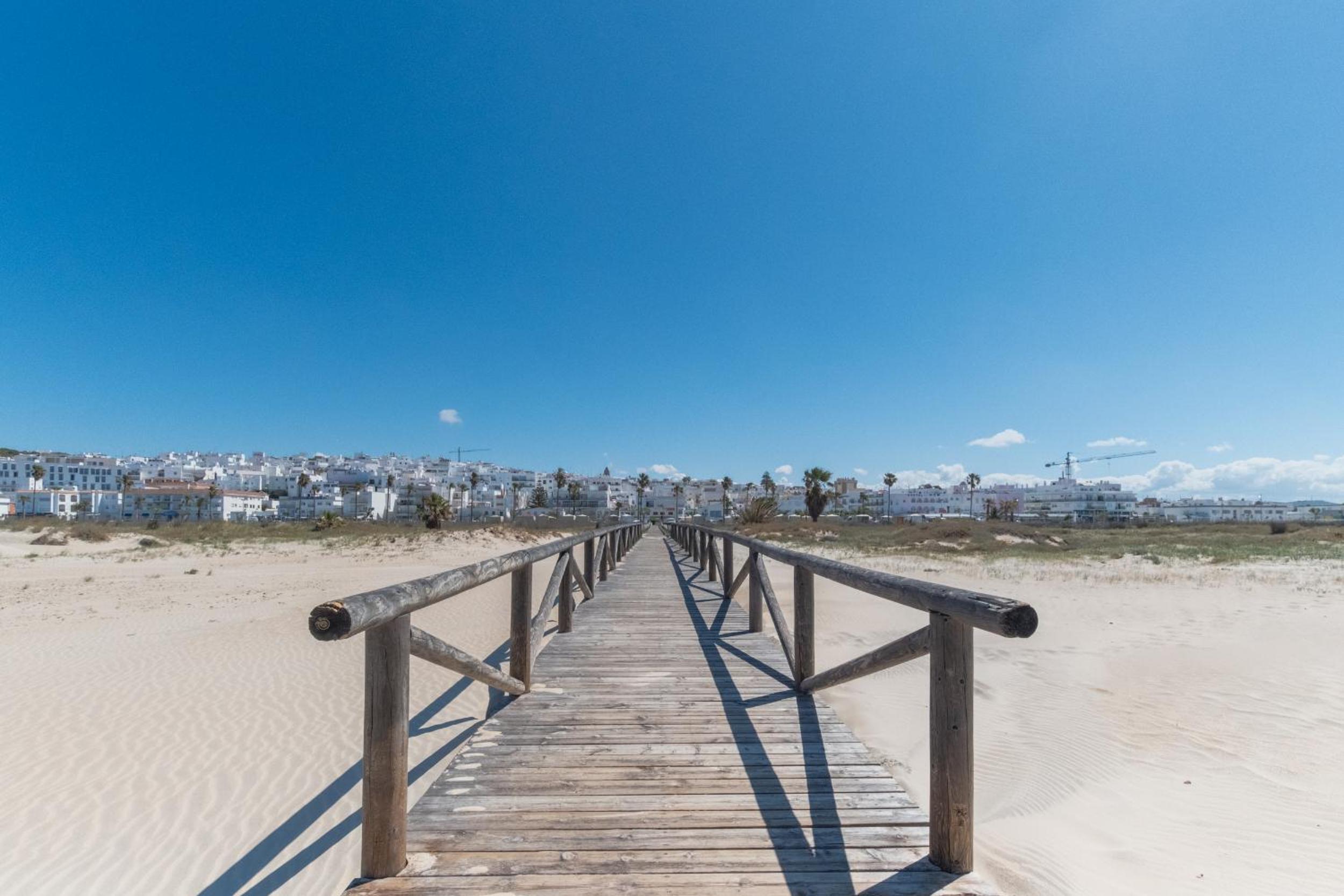 Apartamento ALAMAR Bonito apartamento a 70 metros de la playa WIFI gratis view 5