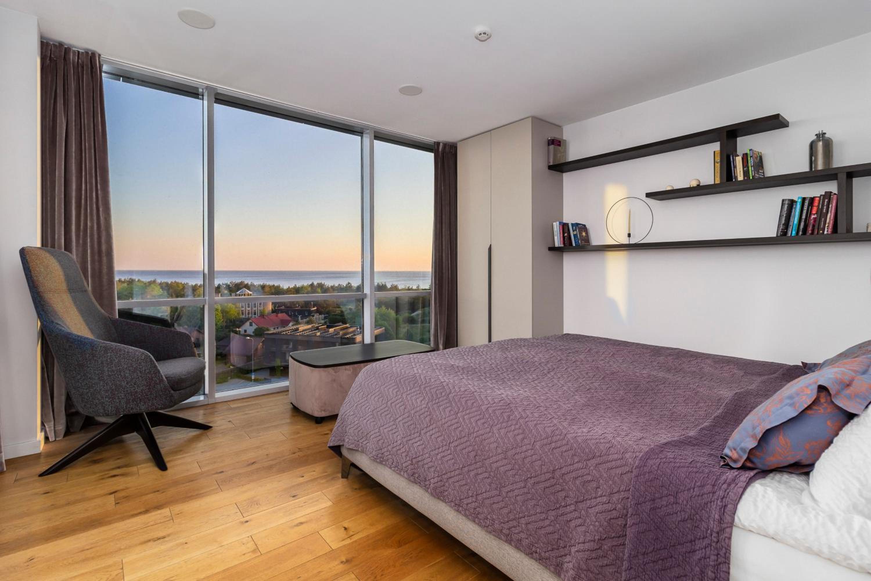 Elija Penthouse with Sea View & Terrace - Near Beach - Free Parking
