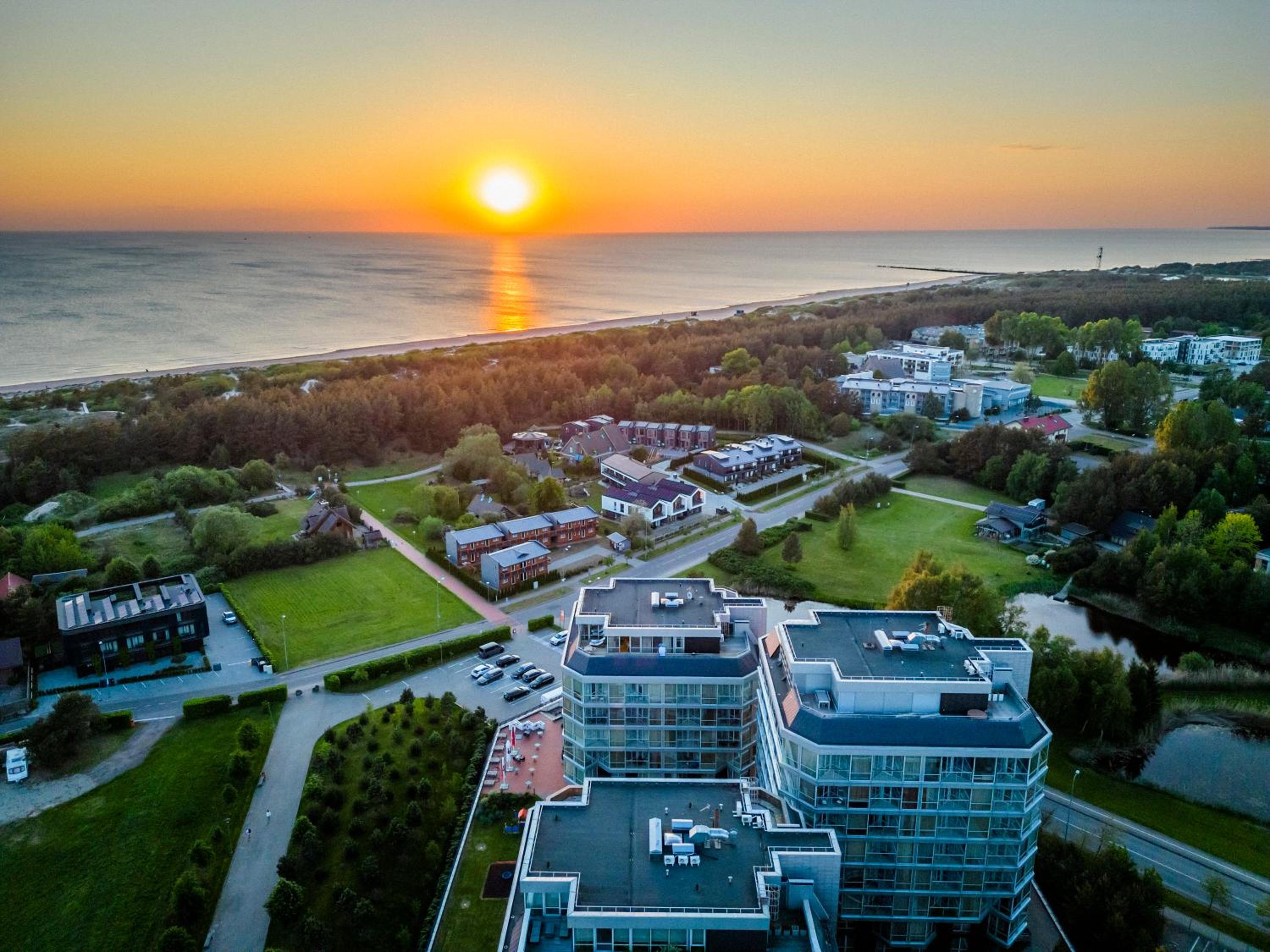 Elija Penthouse with Sea View & Terrace - Near Beach - Free Parking