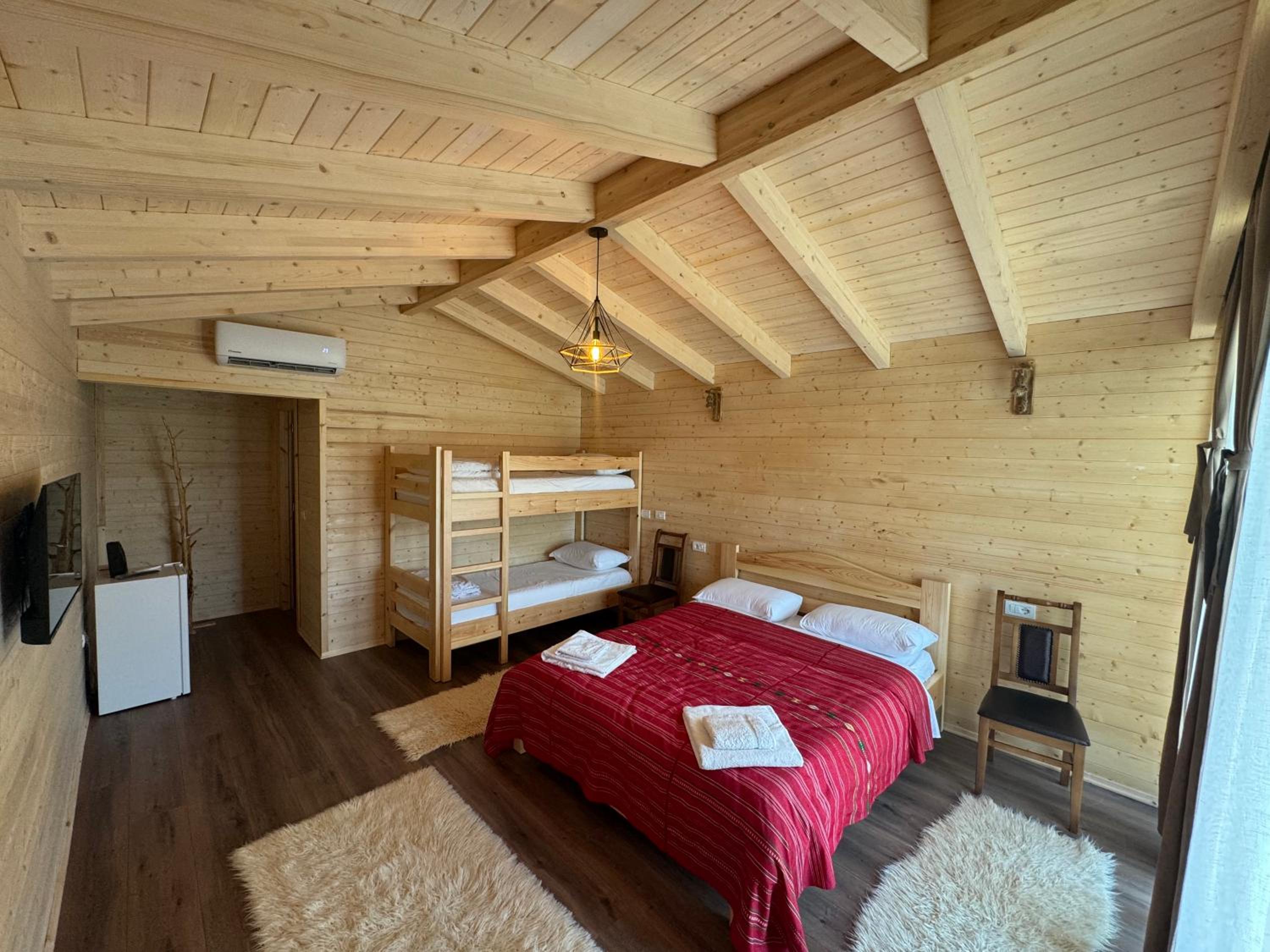 Fishta Guesthouse - Mrizi i Zanave