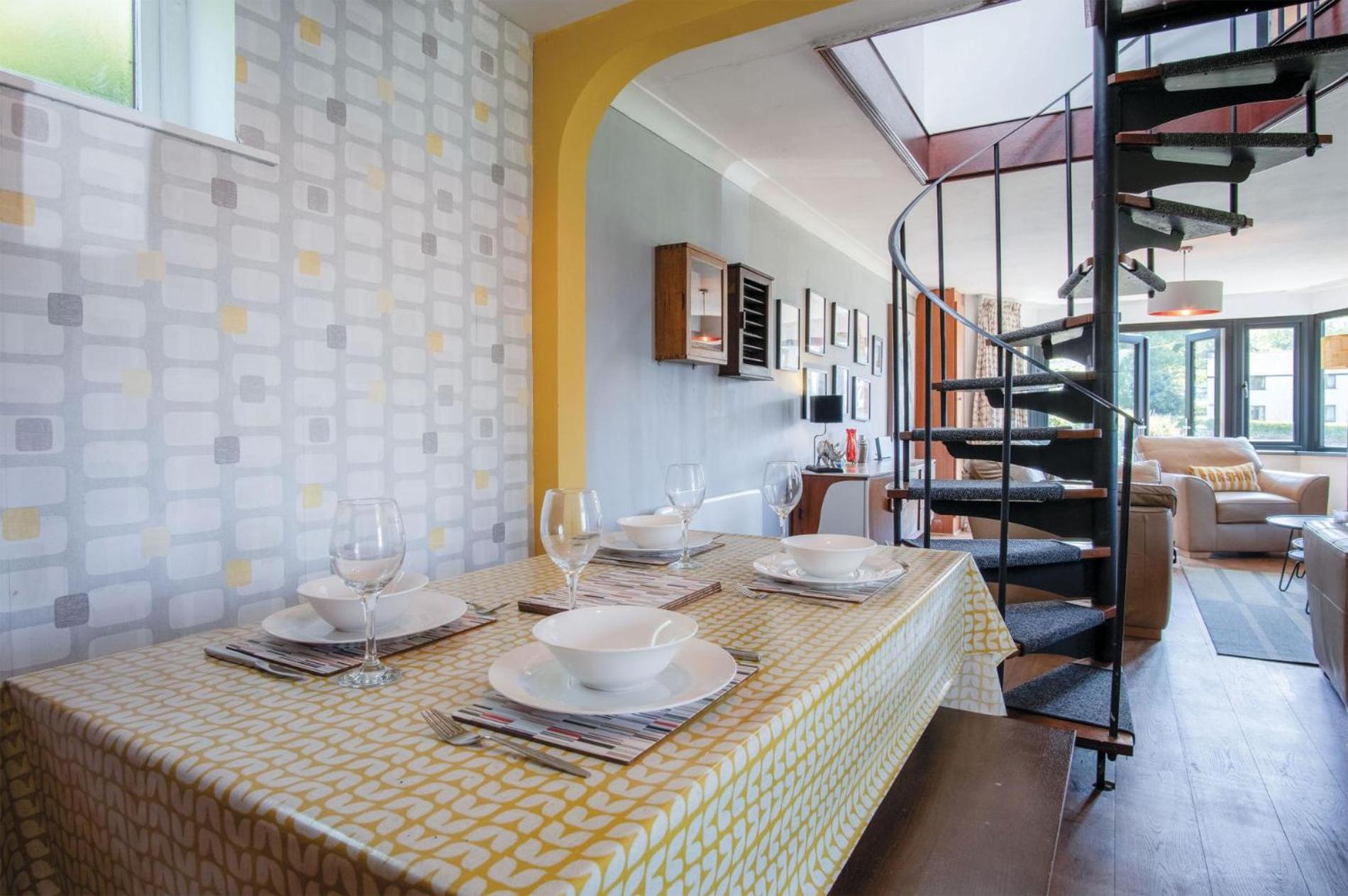 Holm Oak Cottage - 3 Bedroom Cottage - Reynoldston view 5