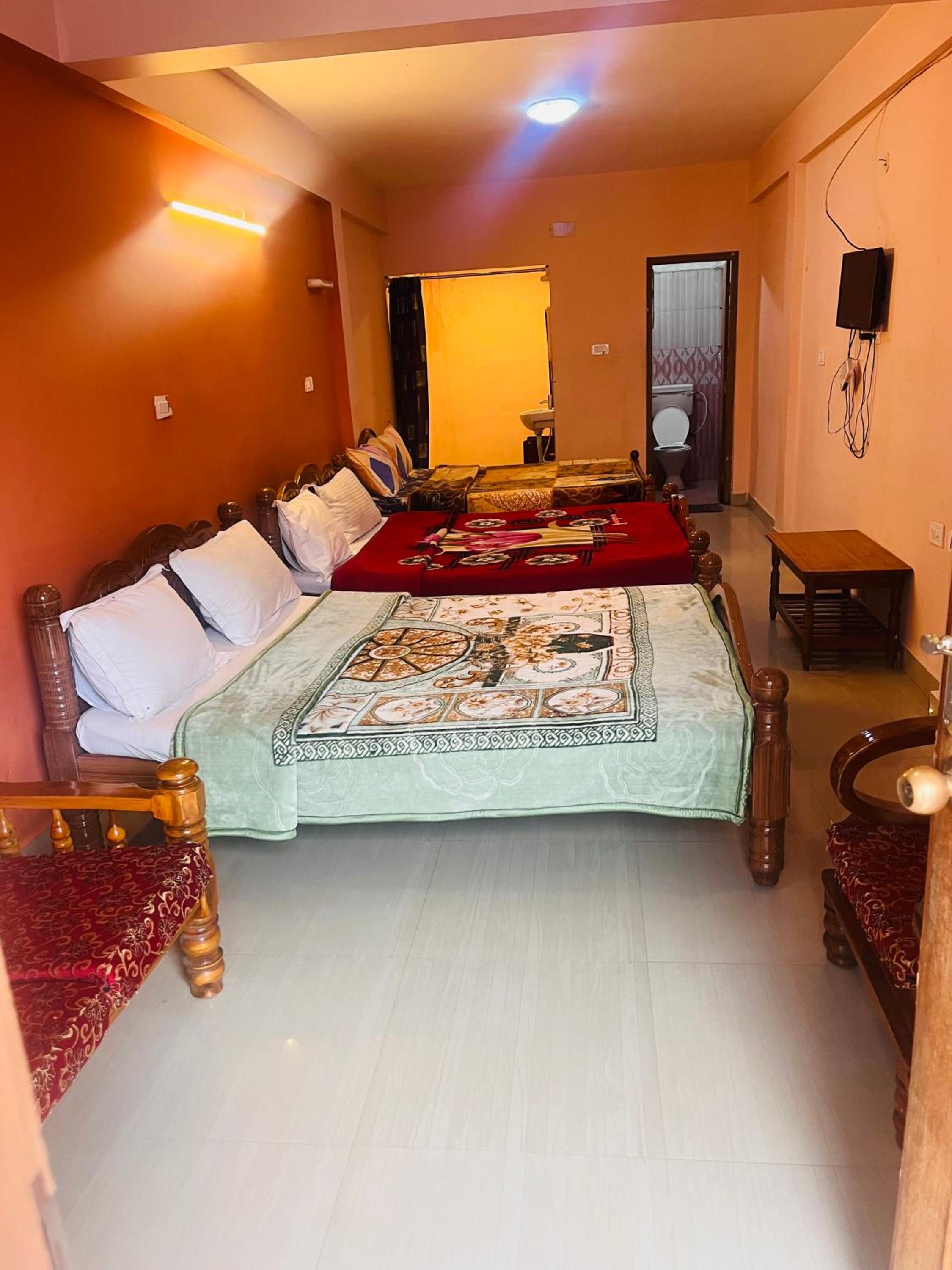 Muthu residency