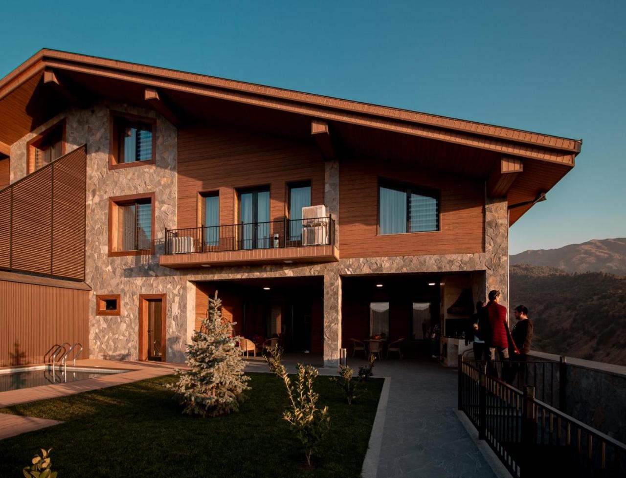 Shamuk Homes