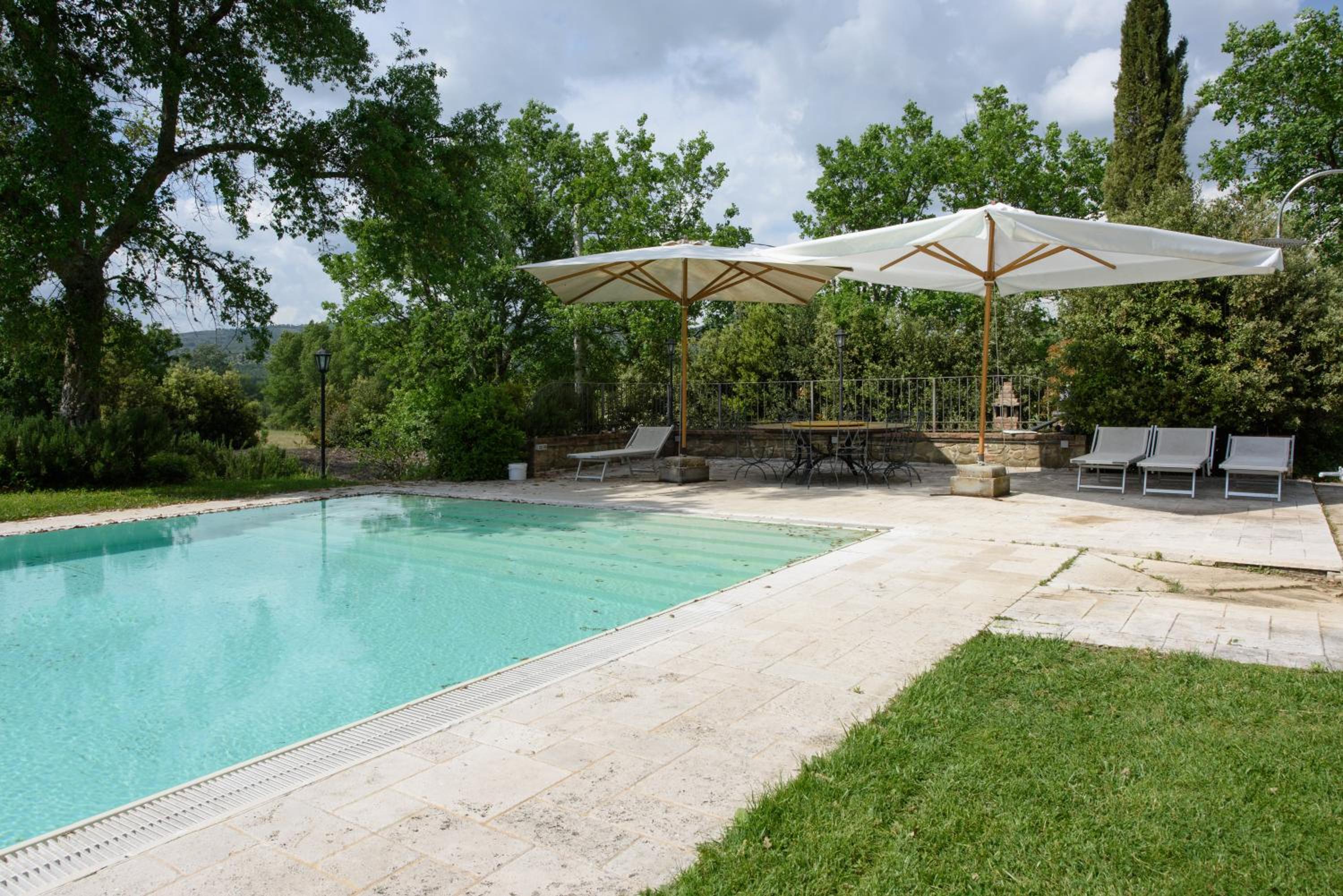 Villa Rapale by Mmega view 3