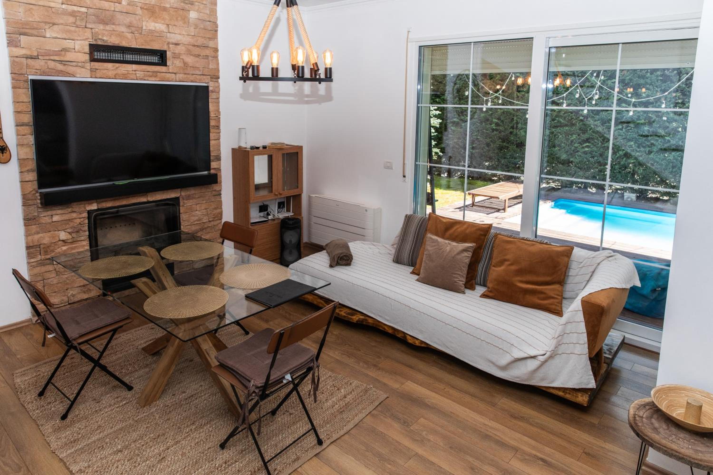 Ingrit Villas