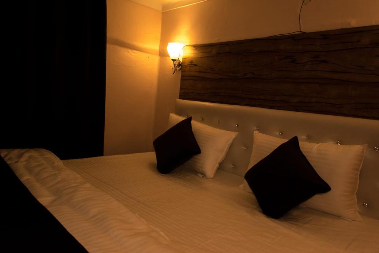Pushpanjali The Orchid Resort