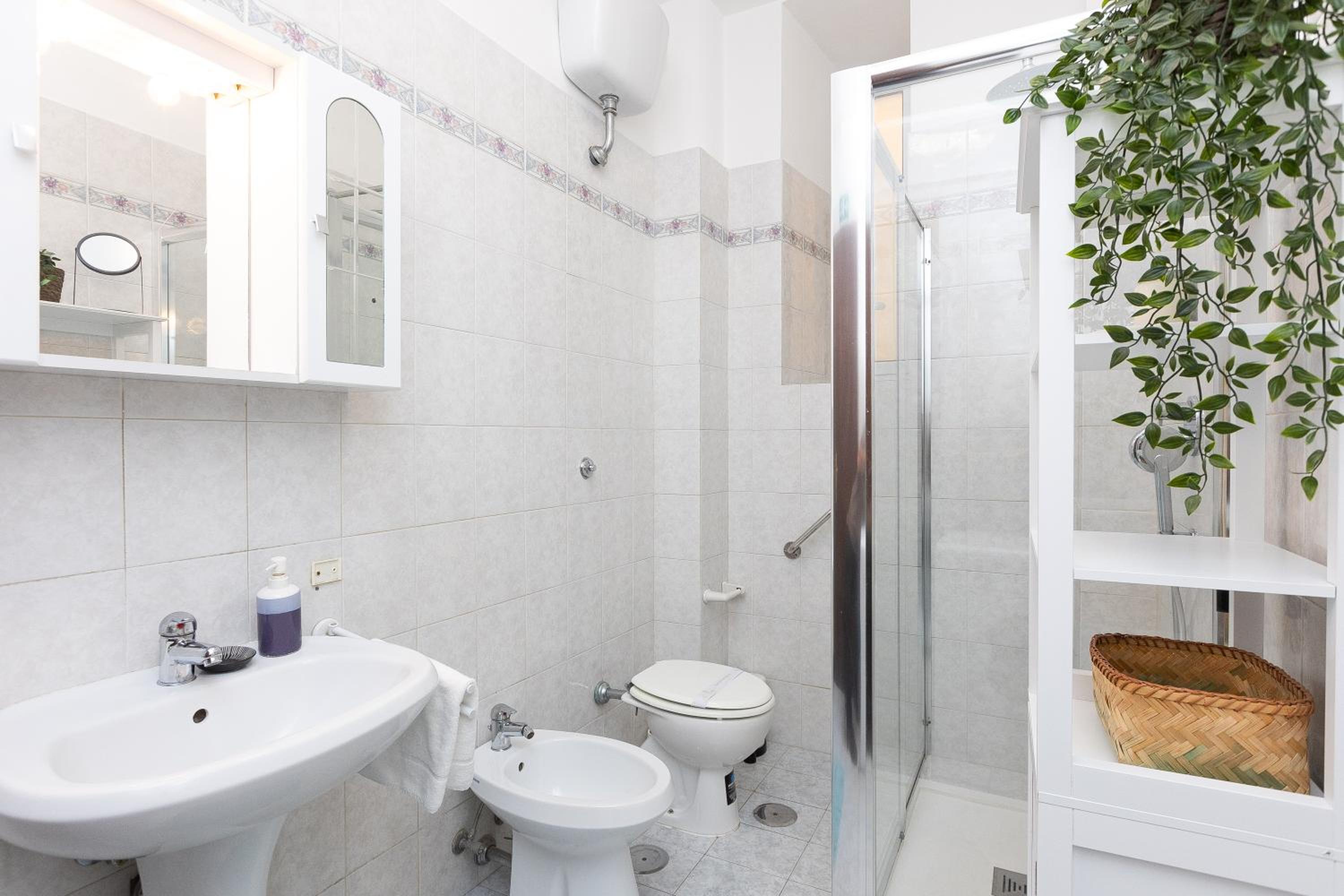 Pietroburgo by Rental in Rome