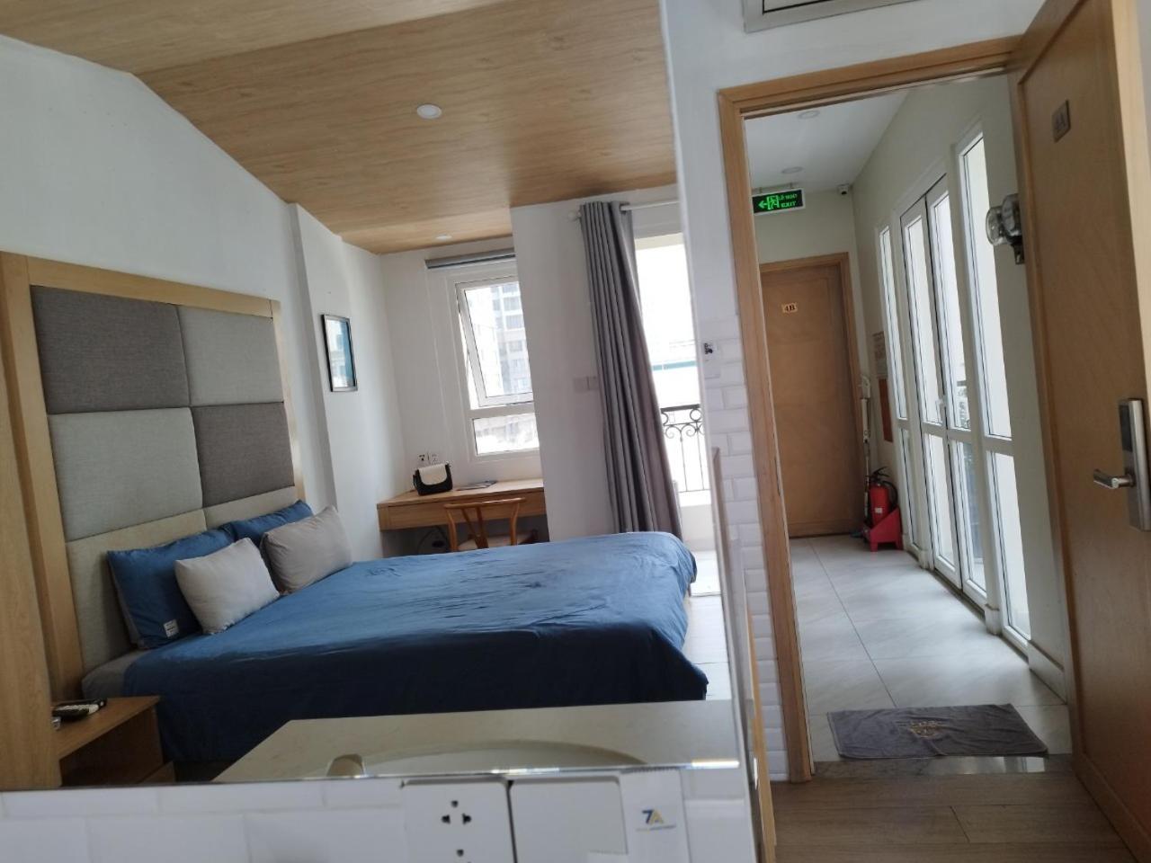 7 Apartment