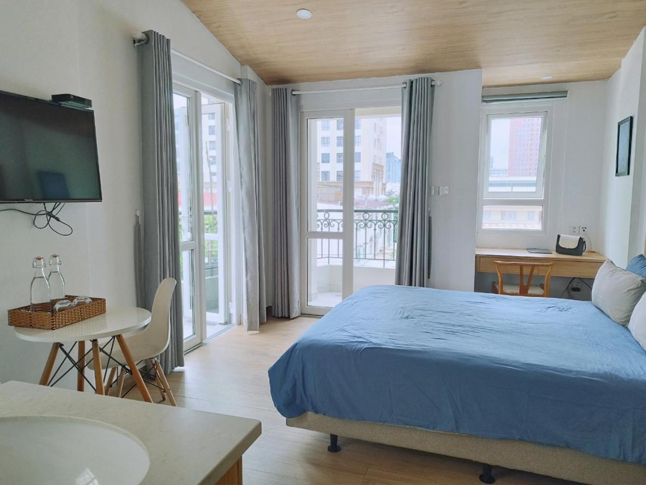 7 Apartment