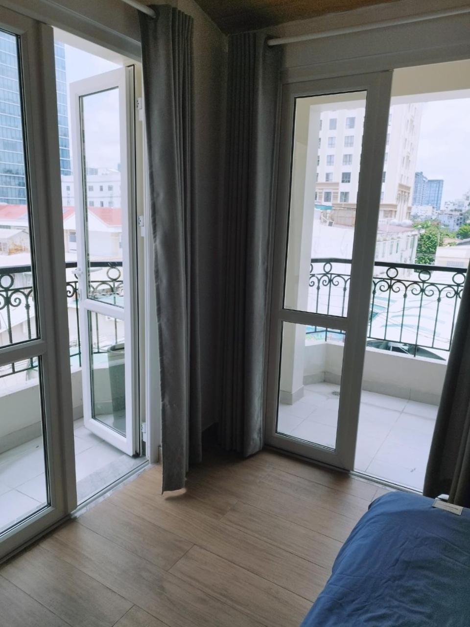 7 Apartment