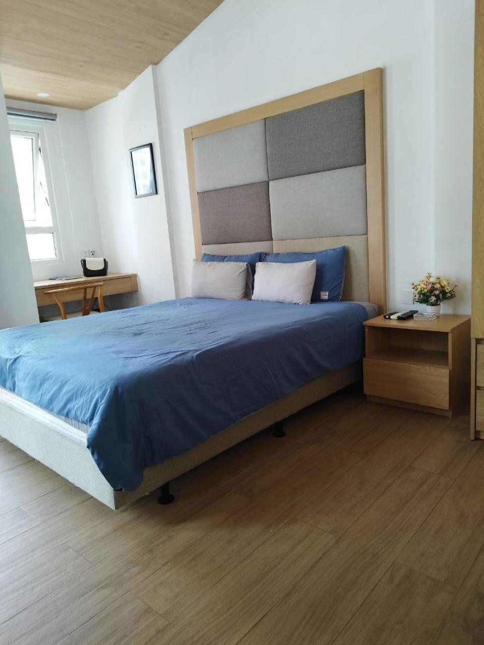 7 Apartment