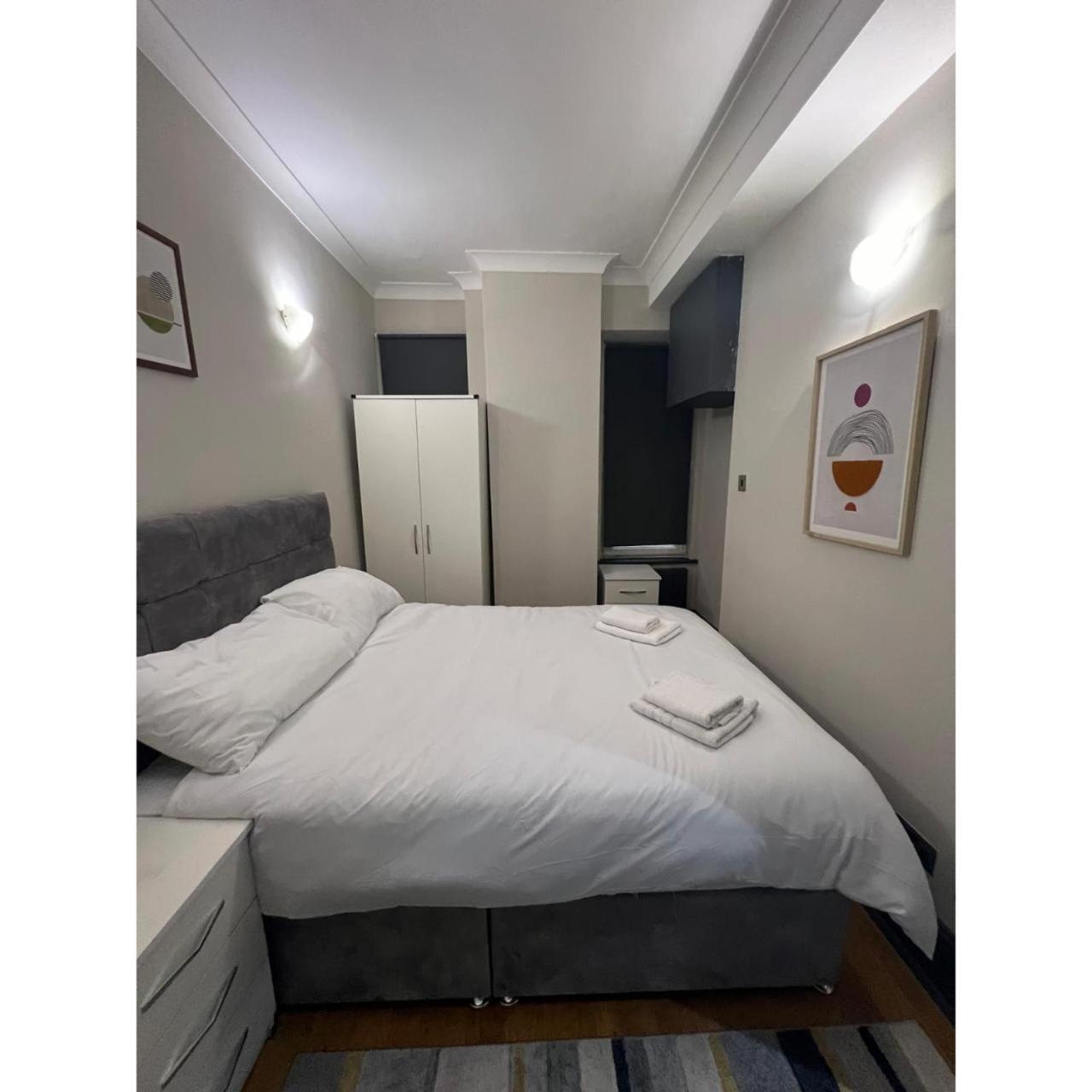 Fabulous 3 Bed Flat Near Edgware Road Station