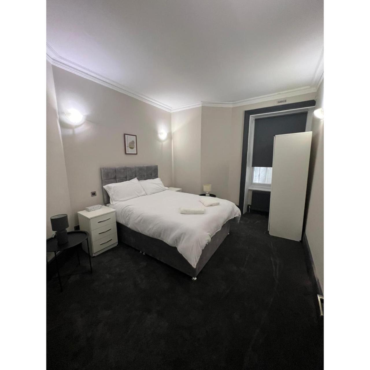 Fabulous 3 Bed Flat Near Edgware Road Station