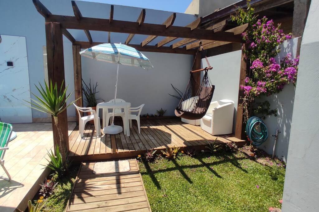 Casa com piscina pertinho do mar Centro de Mariluz