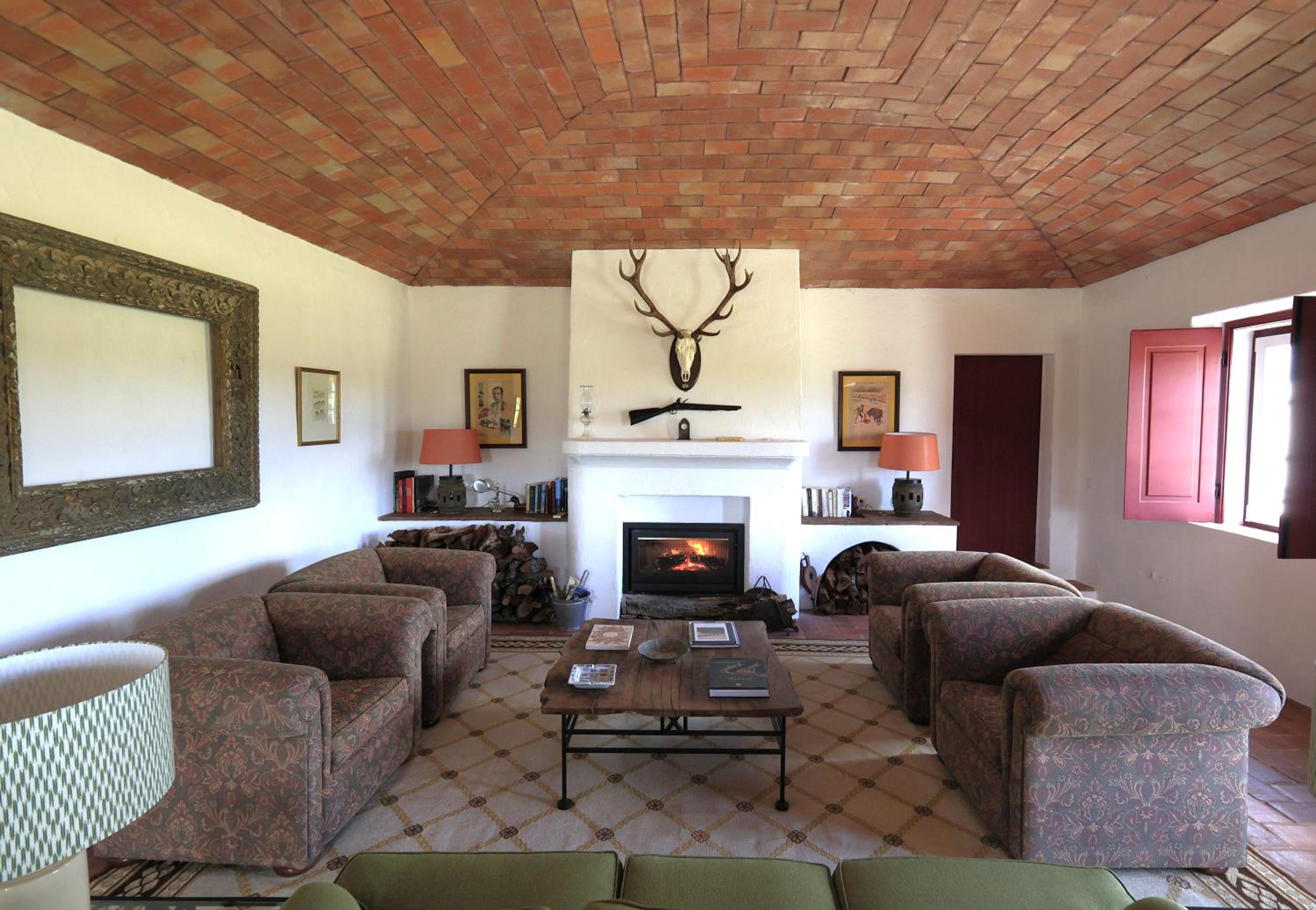 Country House and Estate - Herdade da Azinheira view 3
