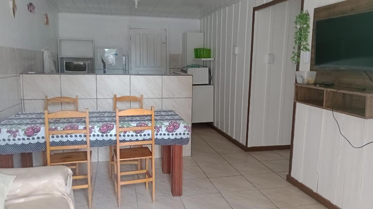 Casa na praia com piscina pontal do Paraná