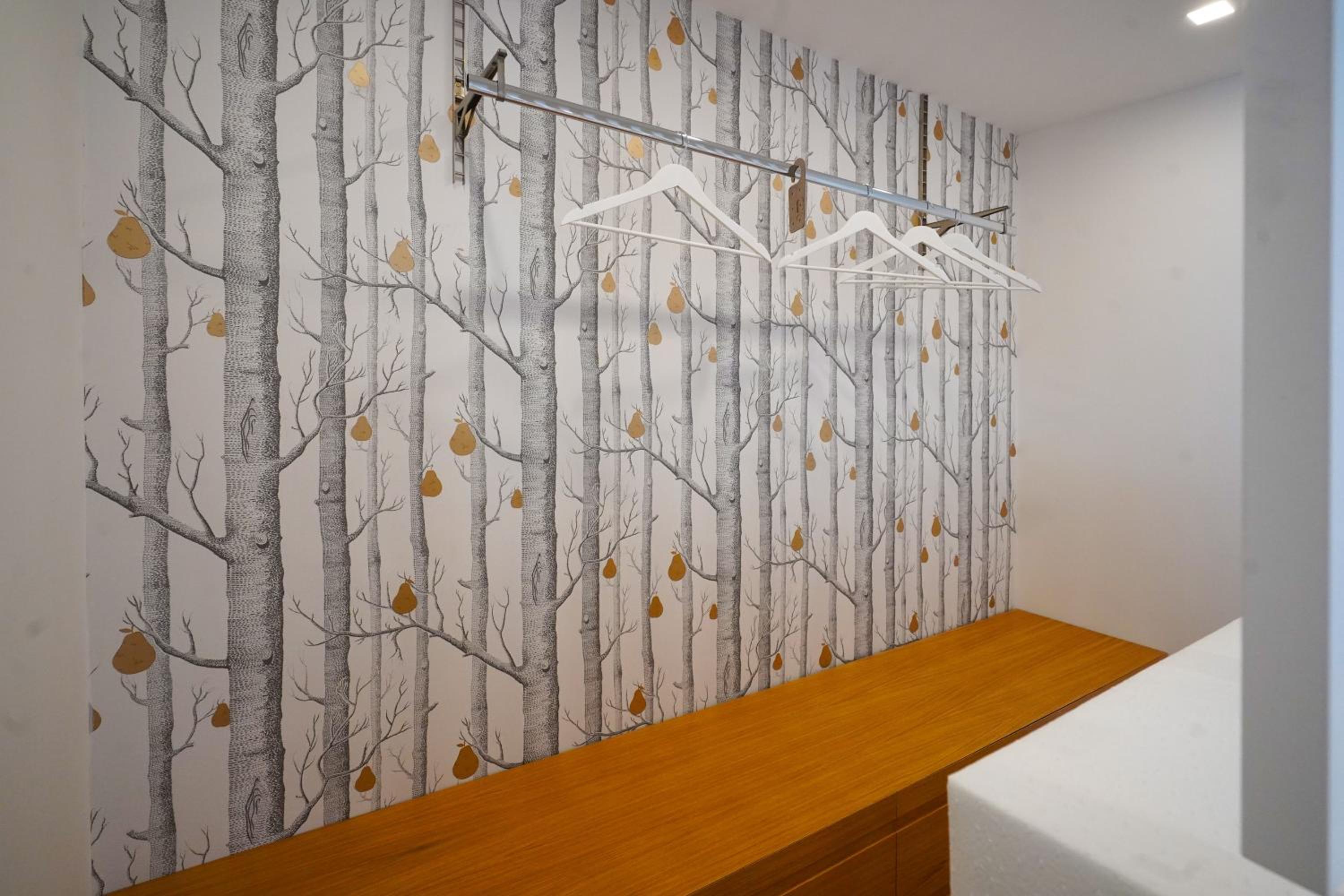 Peaceful 2 Bedrooms with patio, near Metro A