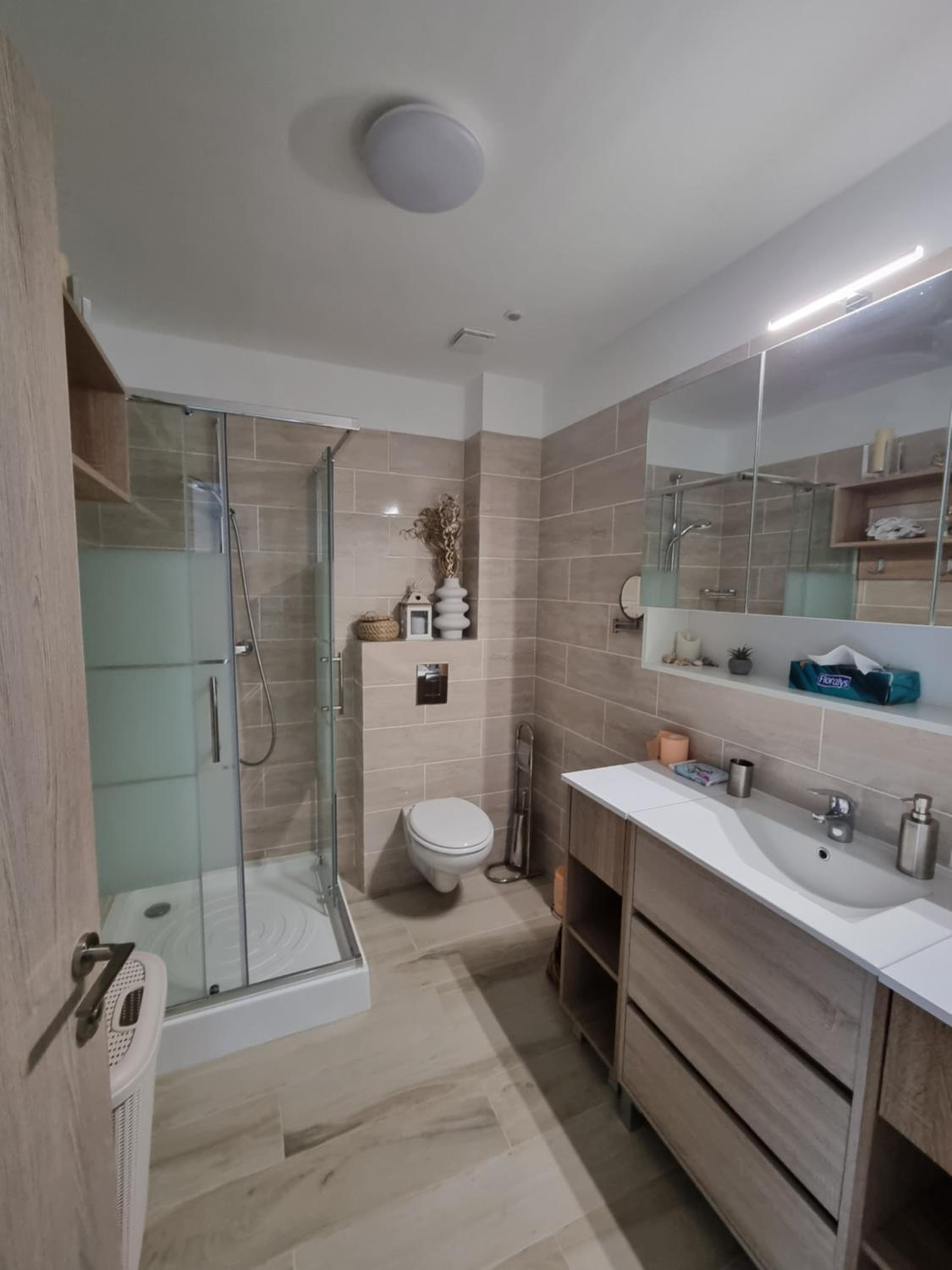 Marina Surf Residence