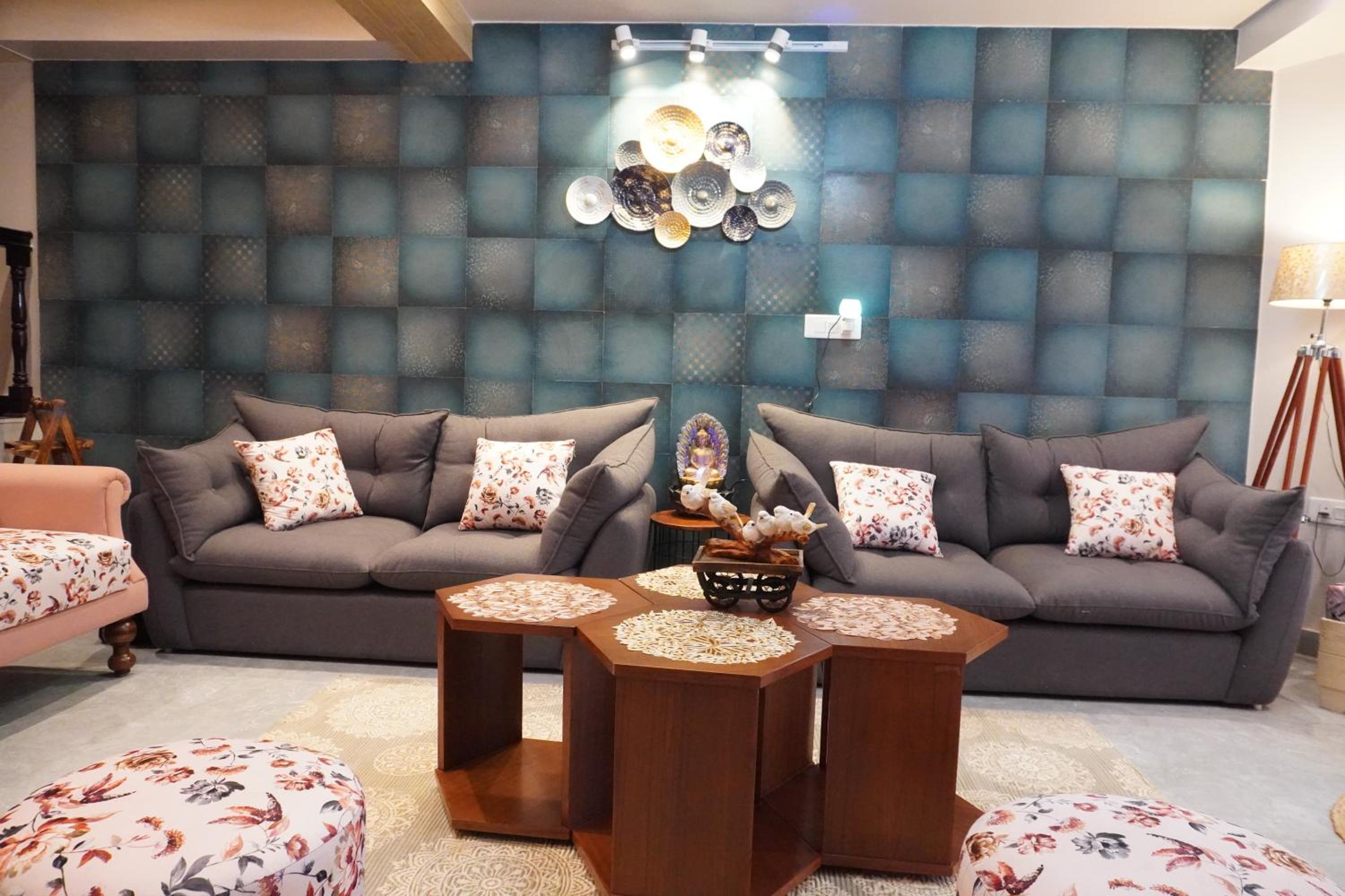 Unravel 3BR Floor Nainital