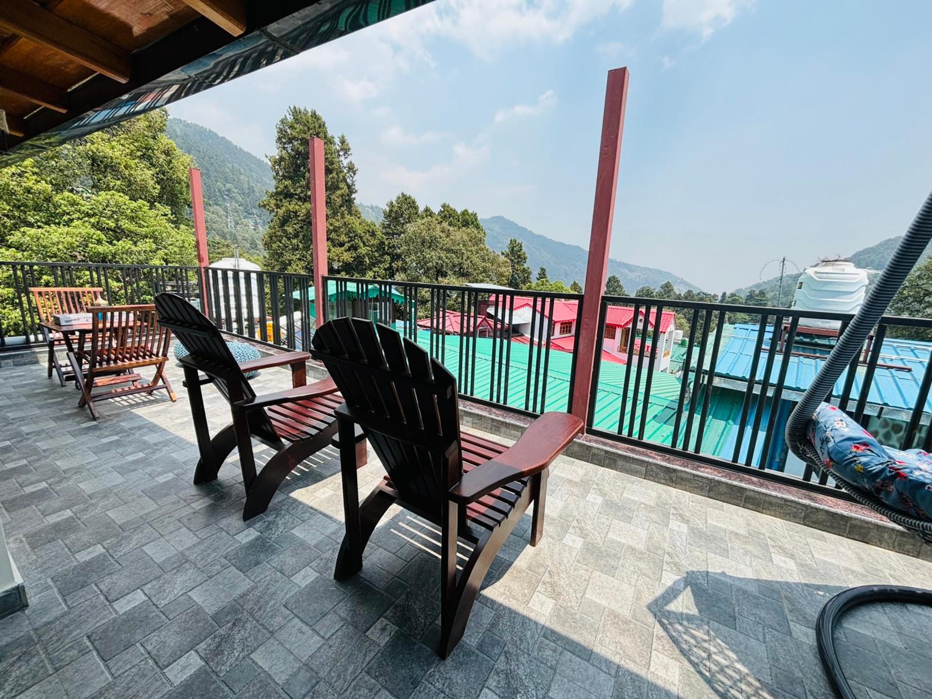 Unravel 3BR Floor Nainital