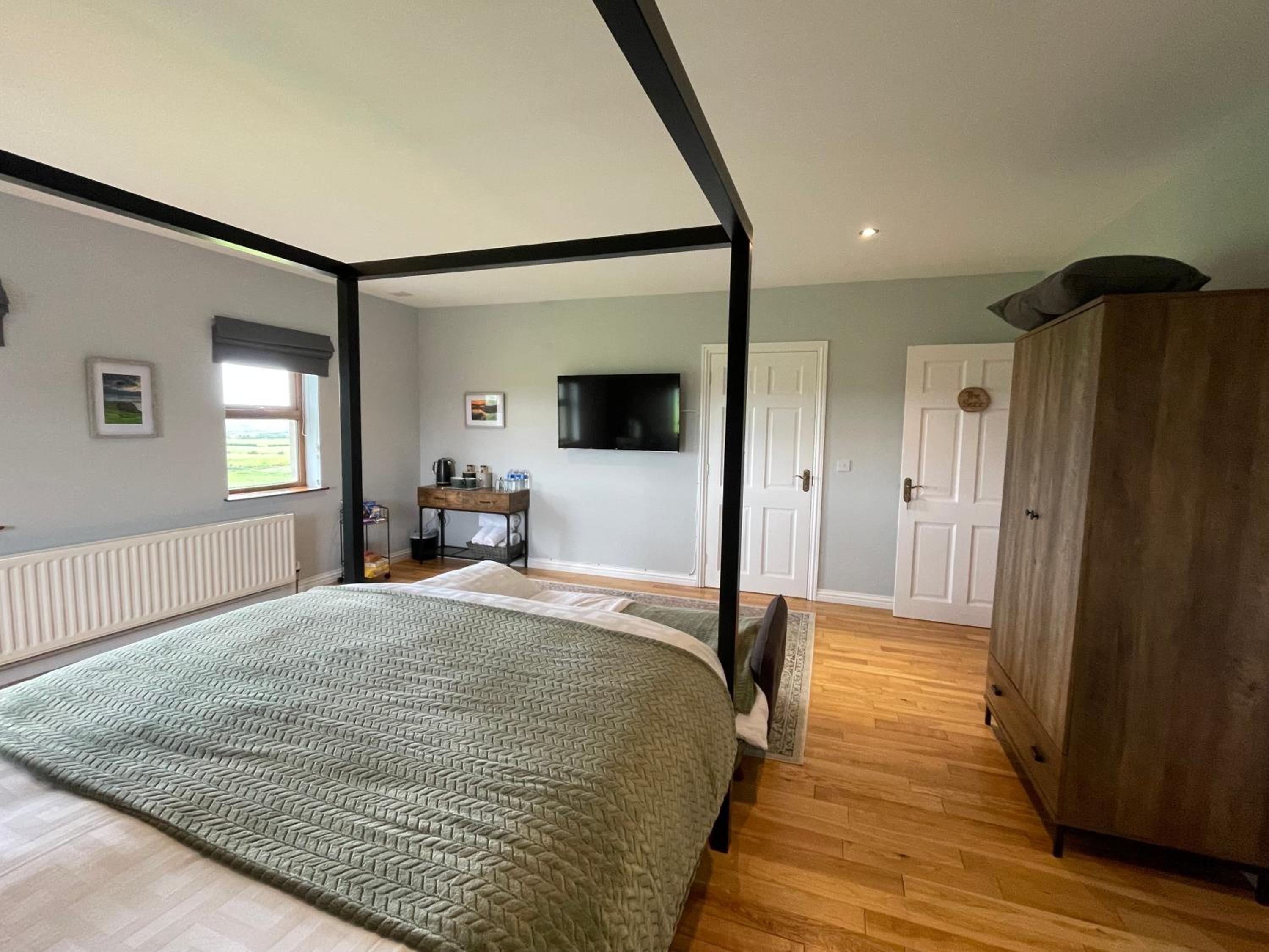 Bushmills Vacations - Carnbore House BnB - Property Image 39