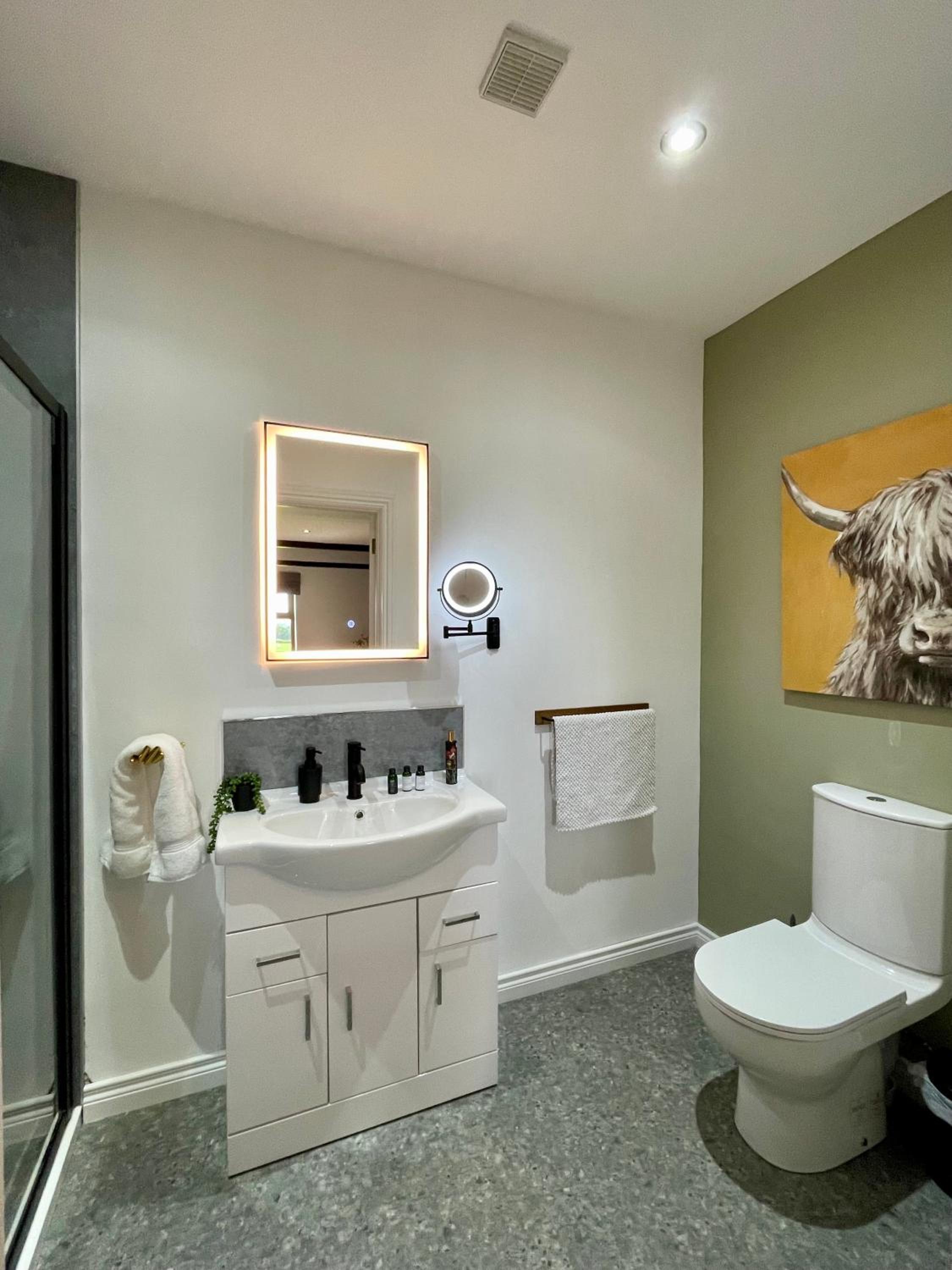 Bushmills Vacations - Carnbore House BnB - Property Image 40