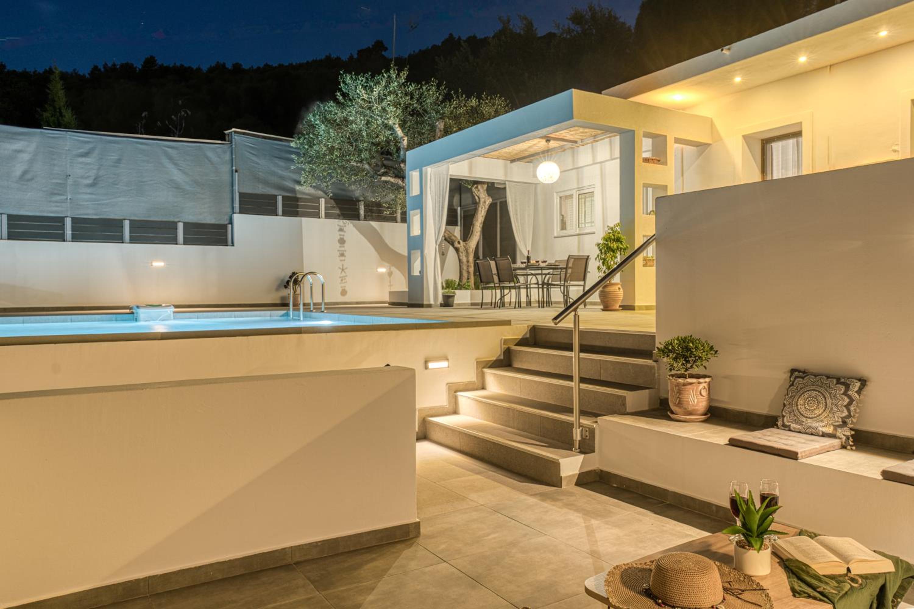 Photo 24