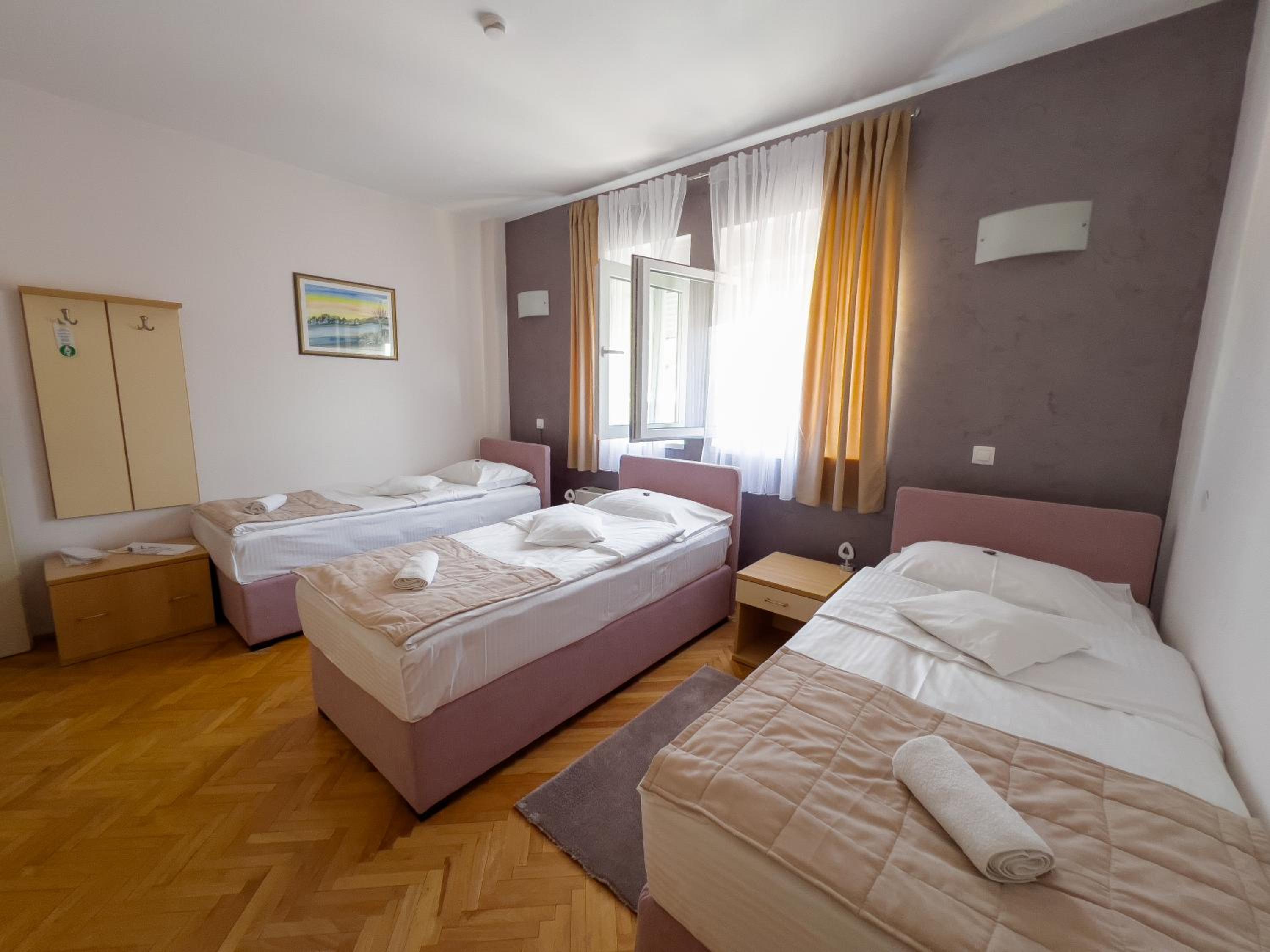 Motel New Sanatron