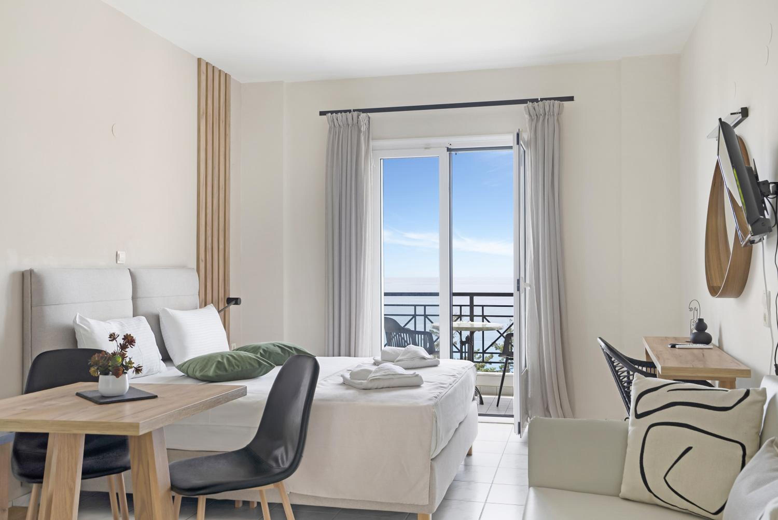 Sunset Premium Studio D en Lefkada Town — hotel room