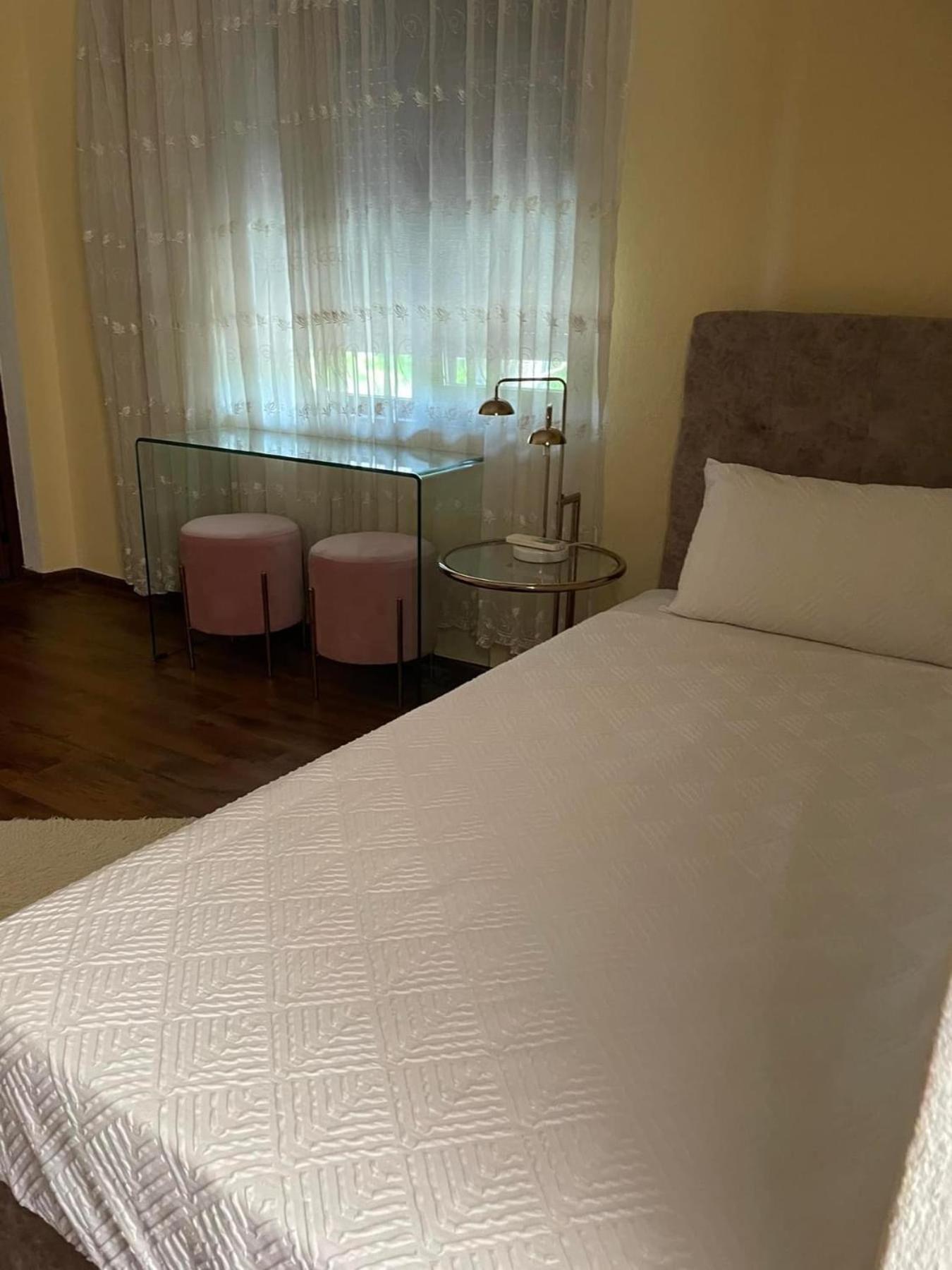 Boris House 5 bed Villa & Private Pool