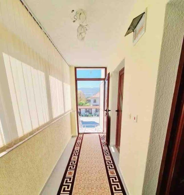 Boris House 5 bed Villa & Private Pool