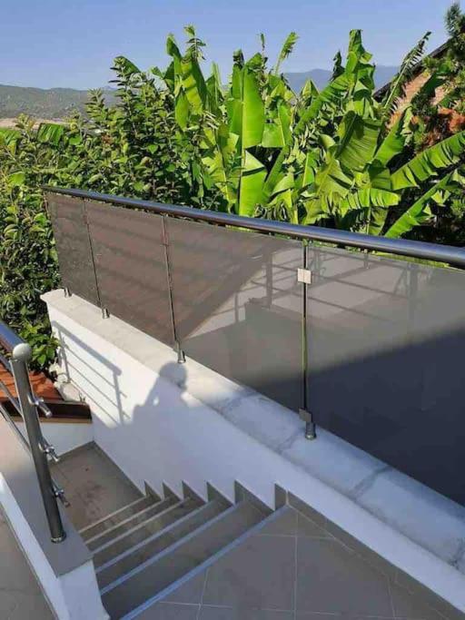 Boris House 5 bed Villa & Private Pool