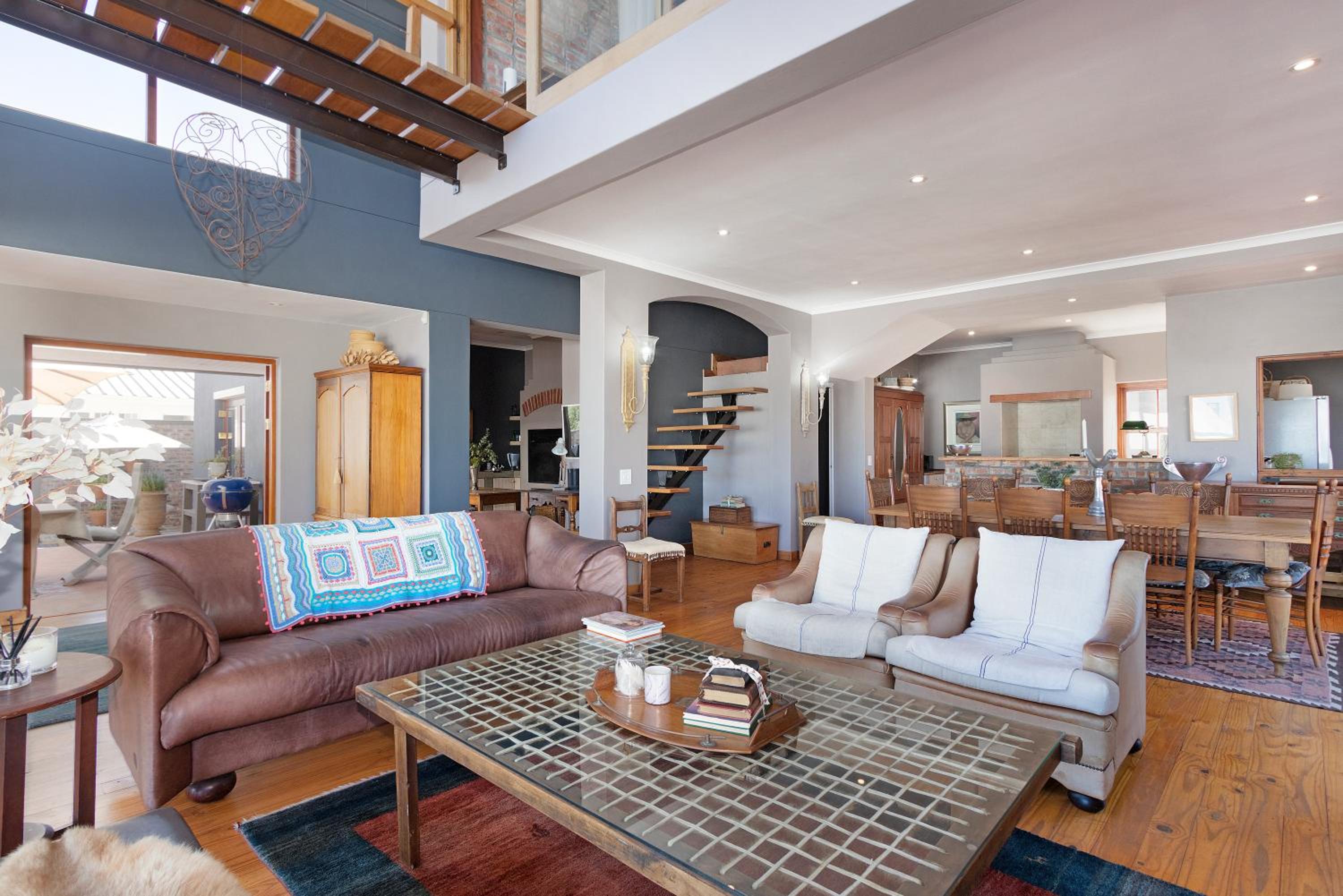 Cape Coastal Villa - Blouberg Village view 2