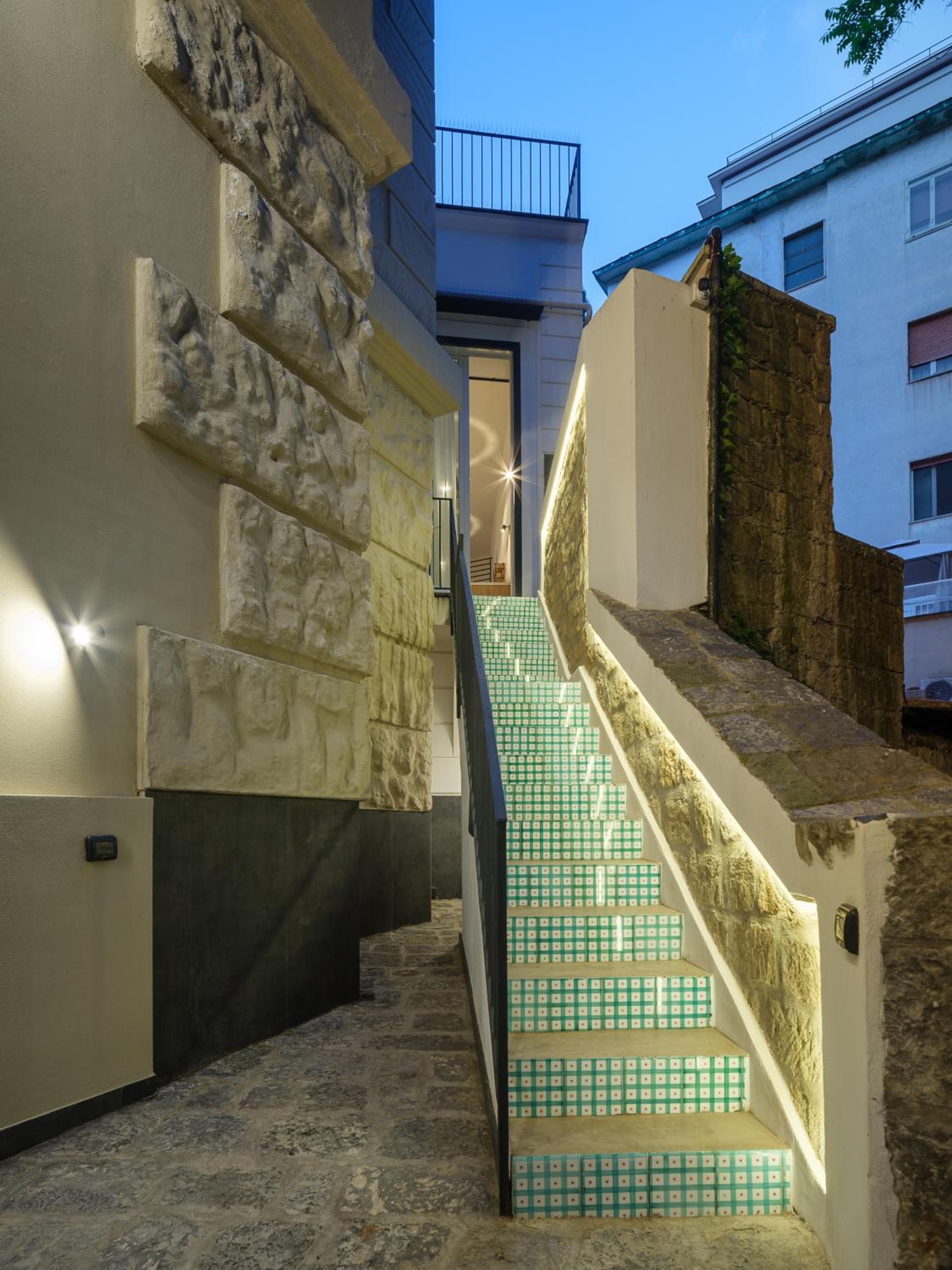 ResidenzaScaleNapoletane