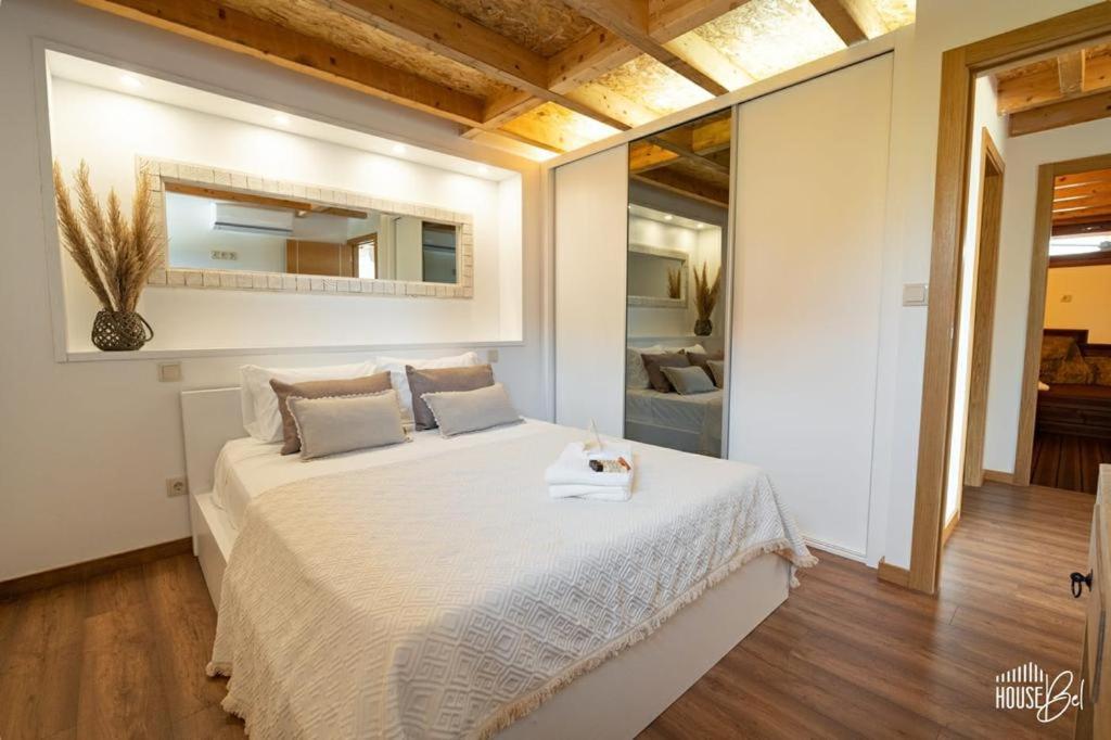 HouseBel view 5