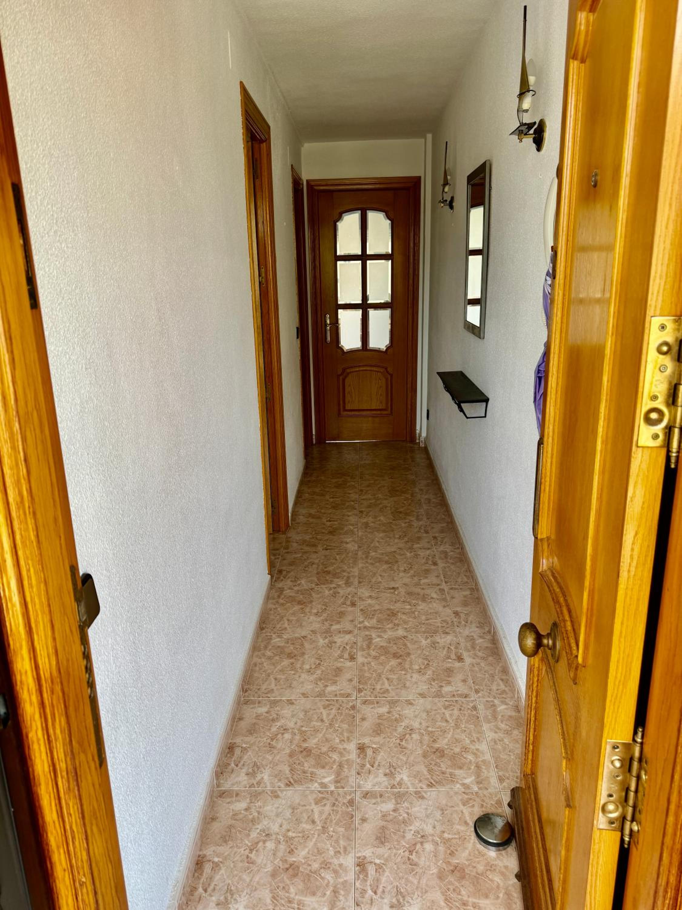 Apartament piscis en Benidorm, 1 min playa levante, Wi-Fi, AC y parking